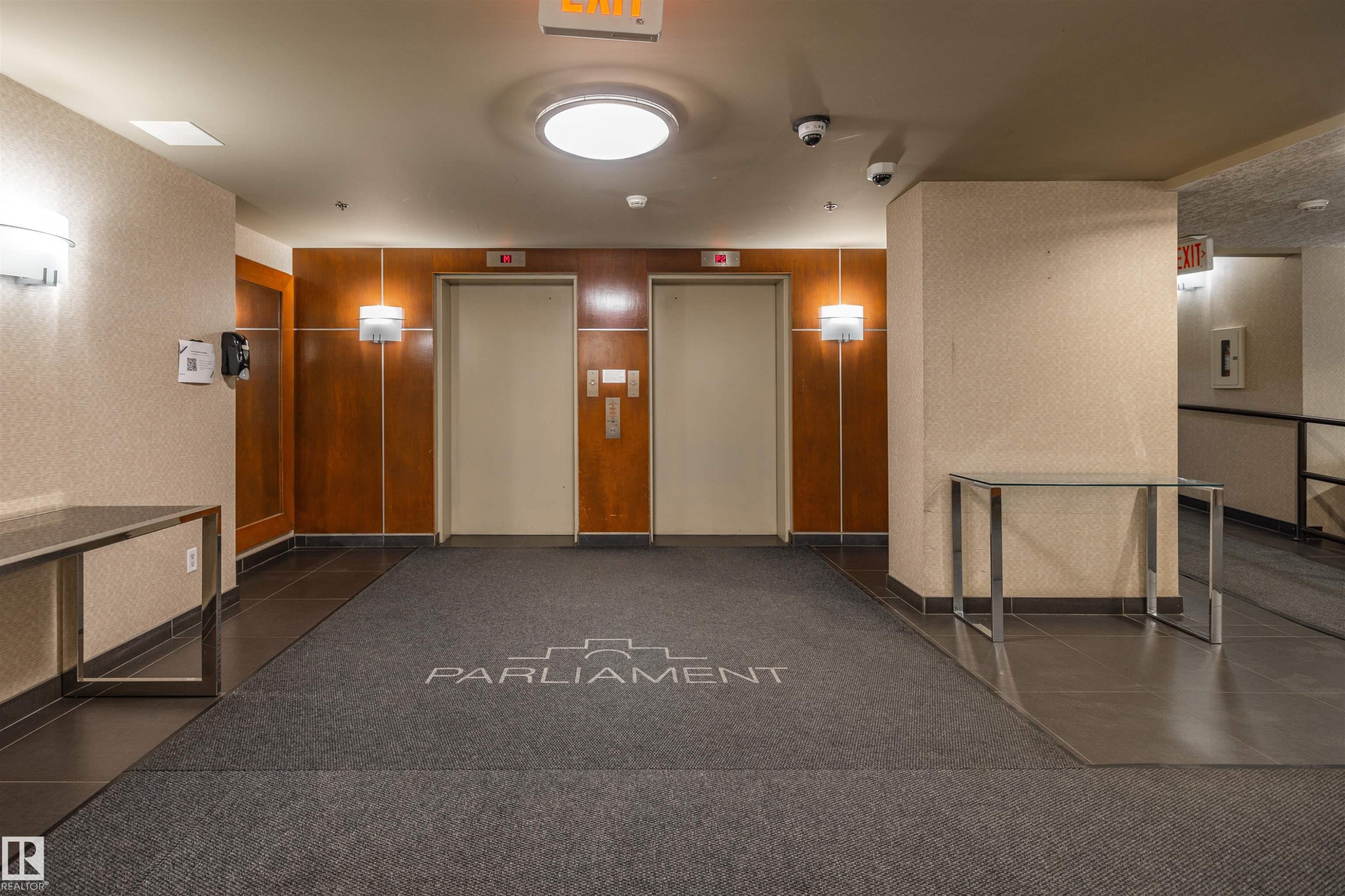 1801 9939 109 Street, Edmonton, AB - Indoor Photo Showing Other Room