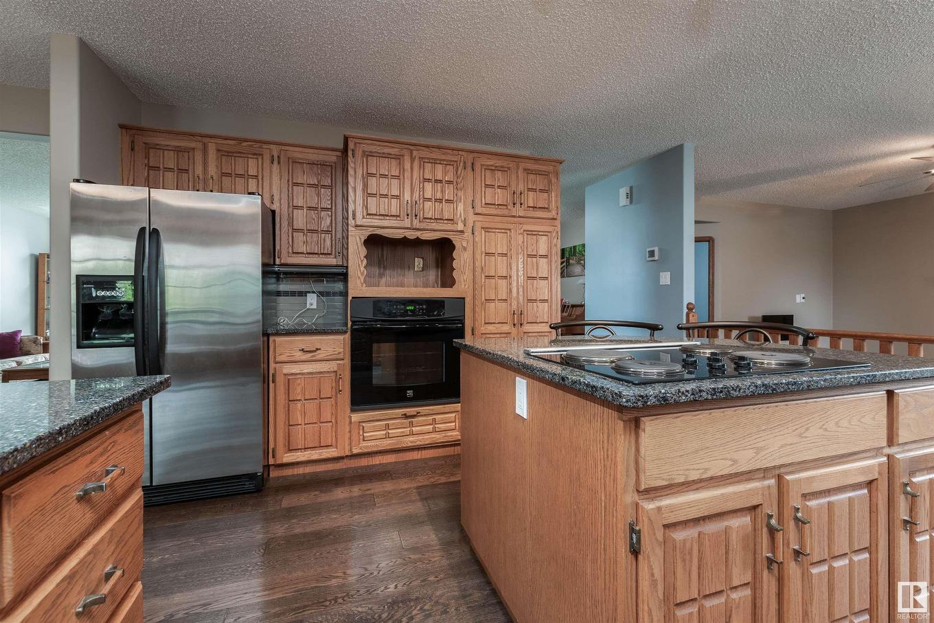 4126 46 Street, Vegreville, AB - Indoor Photo Showing Kitchen