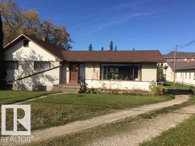 4907 & 4911 47 Avenue, Stony Plain, AB - Outdoor