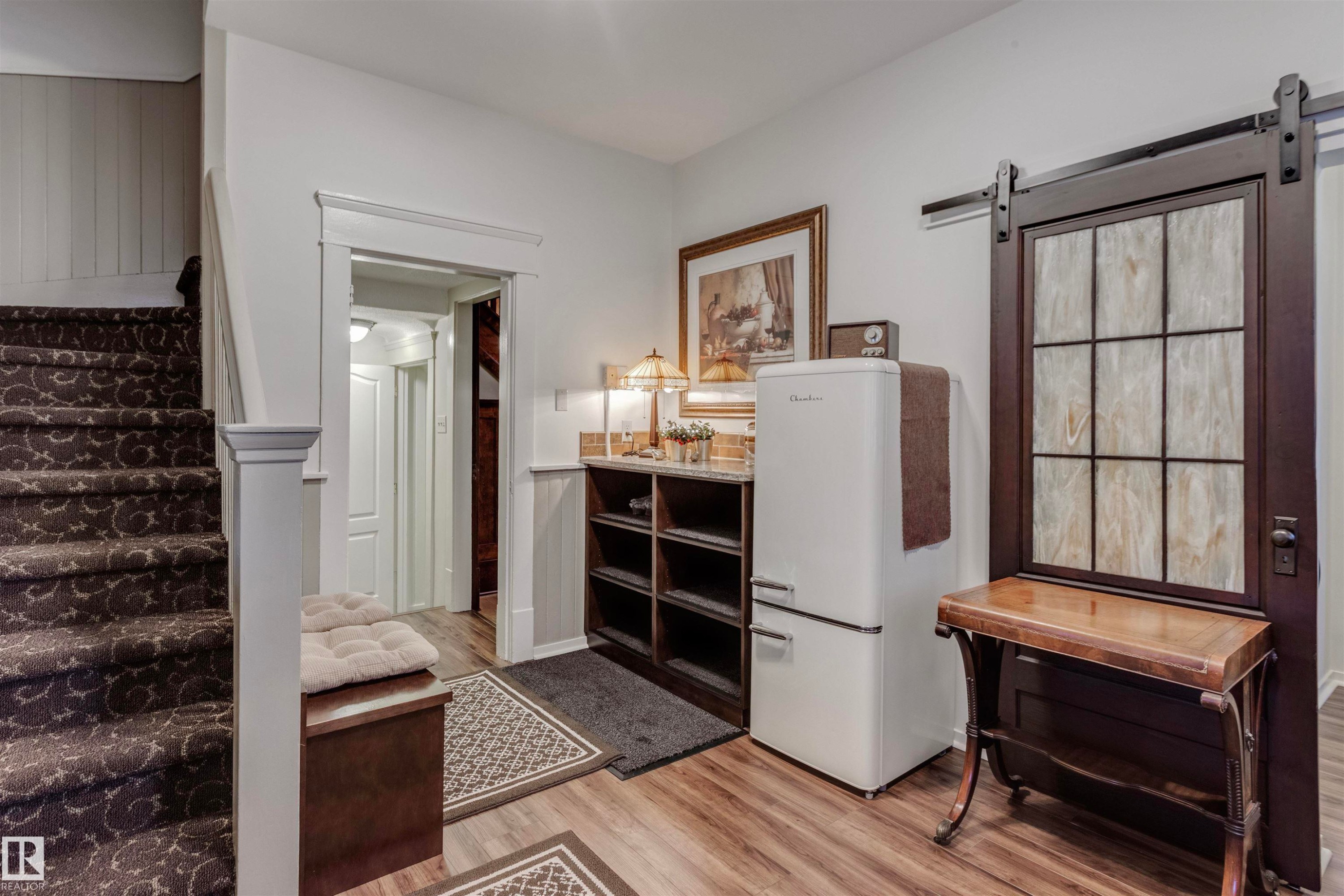 10417 Saskatchewan Drive, Edmonton, AB - Indoor Photo Showing Other Room