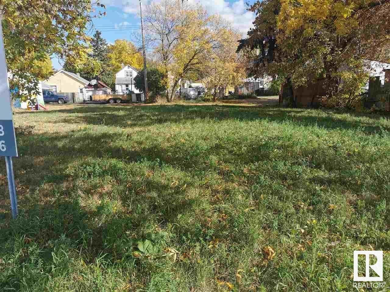 11833 Fort Road, Edmonton, AB