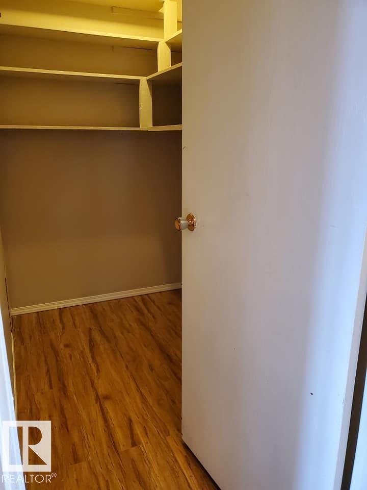 5014 52 Avenue, Glendon, AB - Indoor