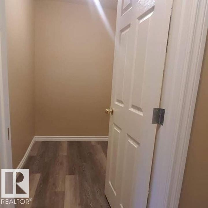 5014 52 Avenue, Glendon, AB - Indoor Photo Showing Other Room