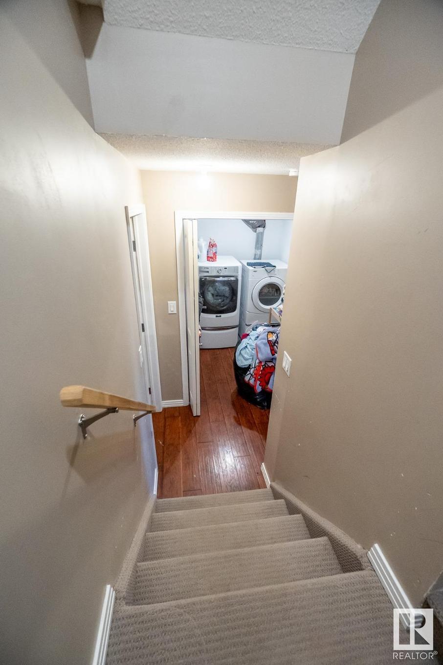 #20 Spruce Boulevard, Leduc, AB - Indoor Photo Showing Laundry Room