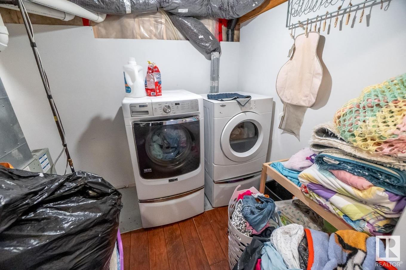#20 Spruce Boulevard, Leduc, AB - Indoor Photo Showing Laundry Room