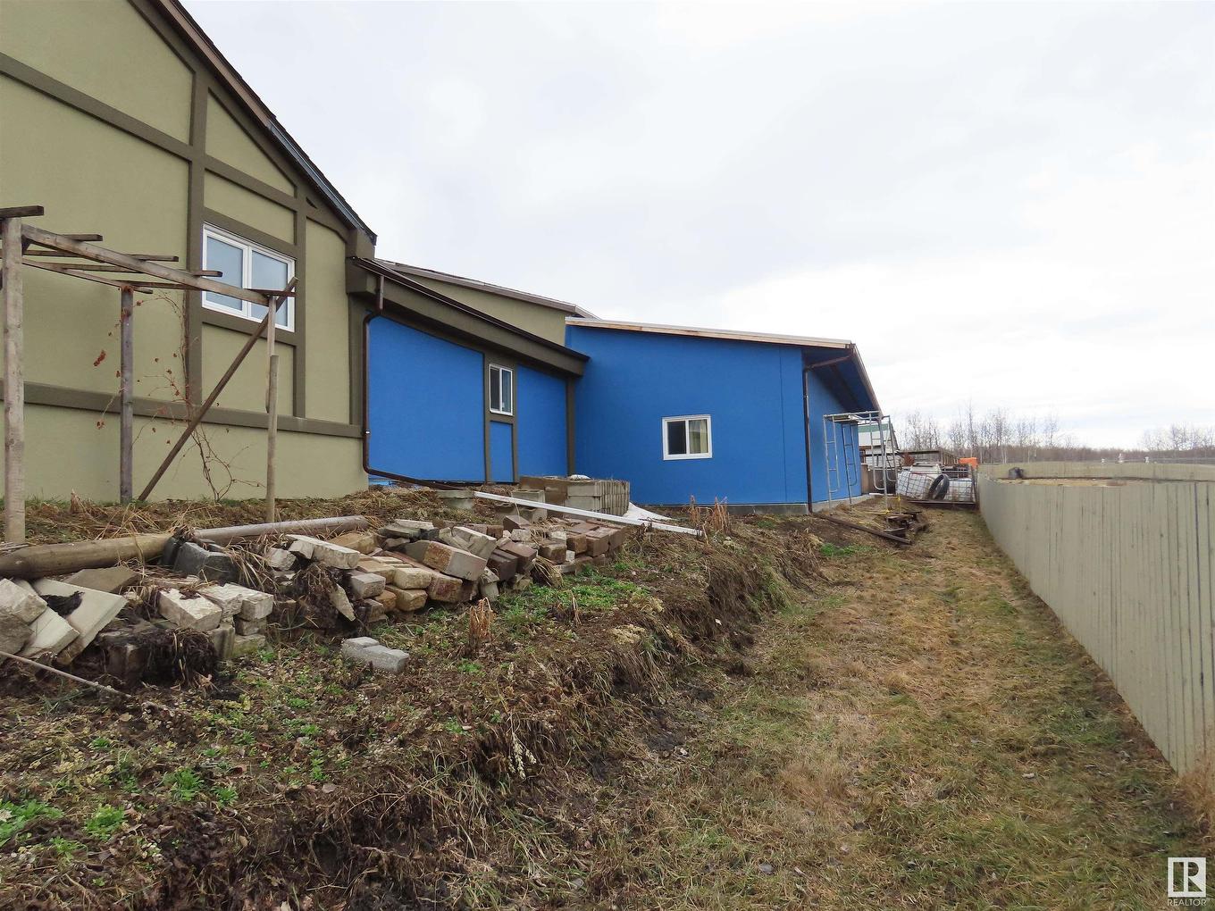 57013 Rr 70, Rural Lac Ste. Anne County, AB - Outdoor