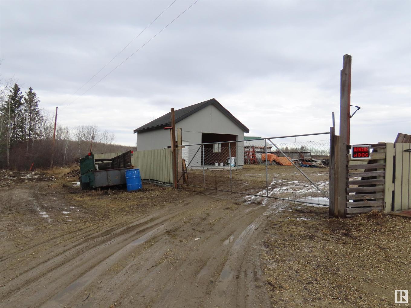 57013 Rr 70, Rural Lac Ste. Anne County, AB - Outdoor