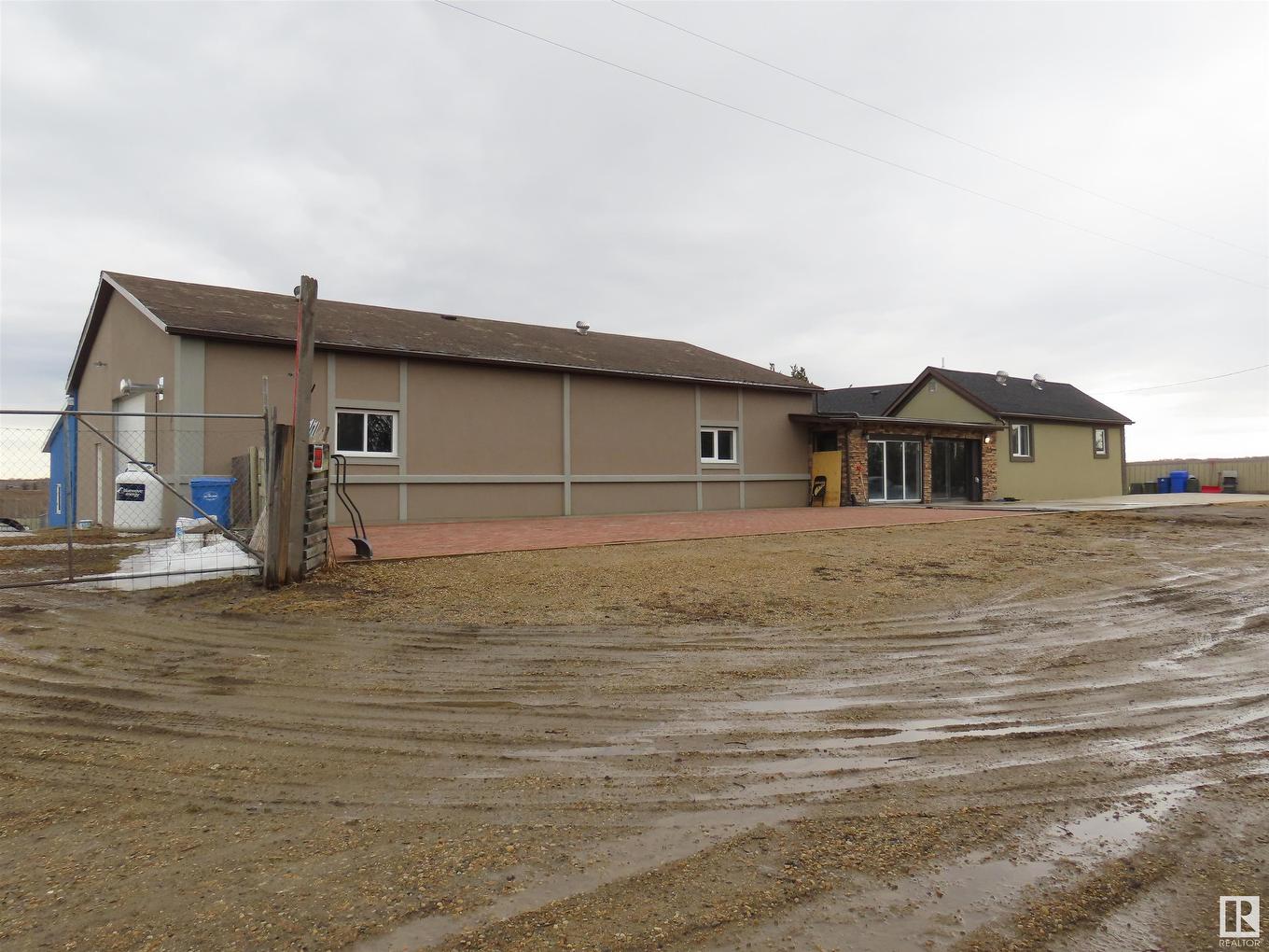 57013 Rr 70, Rural Lac Ste. Anne County, AB - Outdoor With Exterior