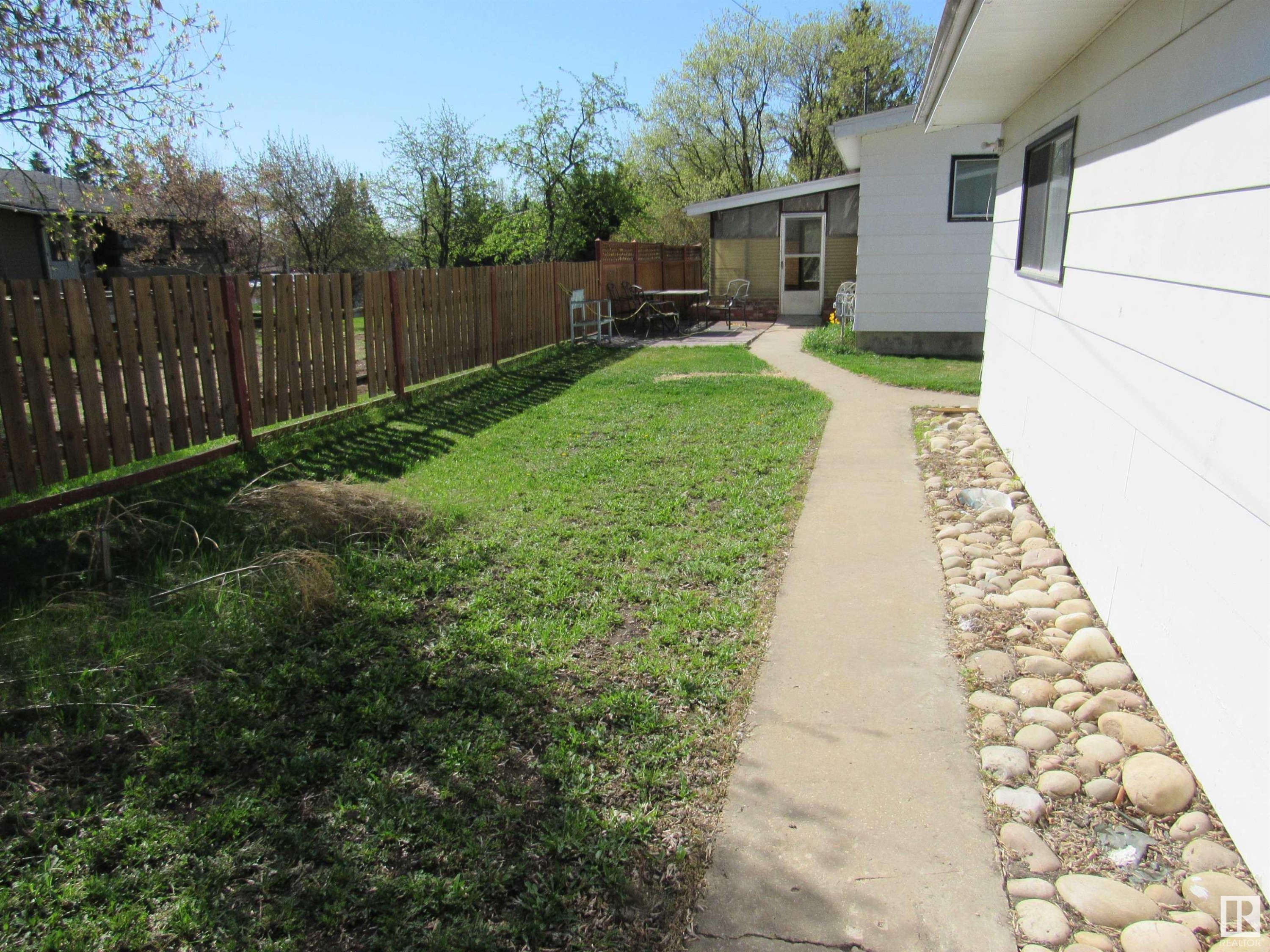 53 Crescent Drive, Fort Assiniboine, AB - Outdoor