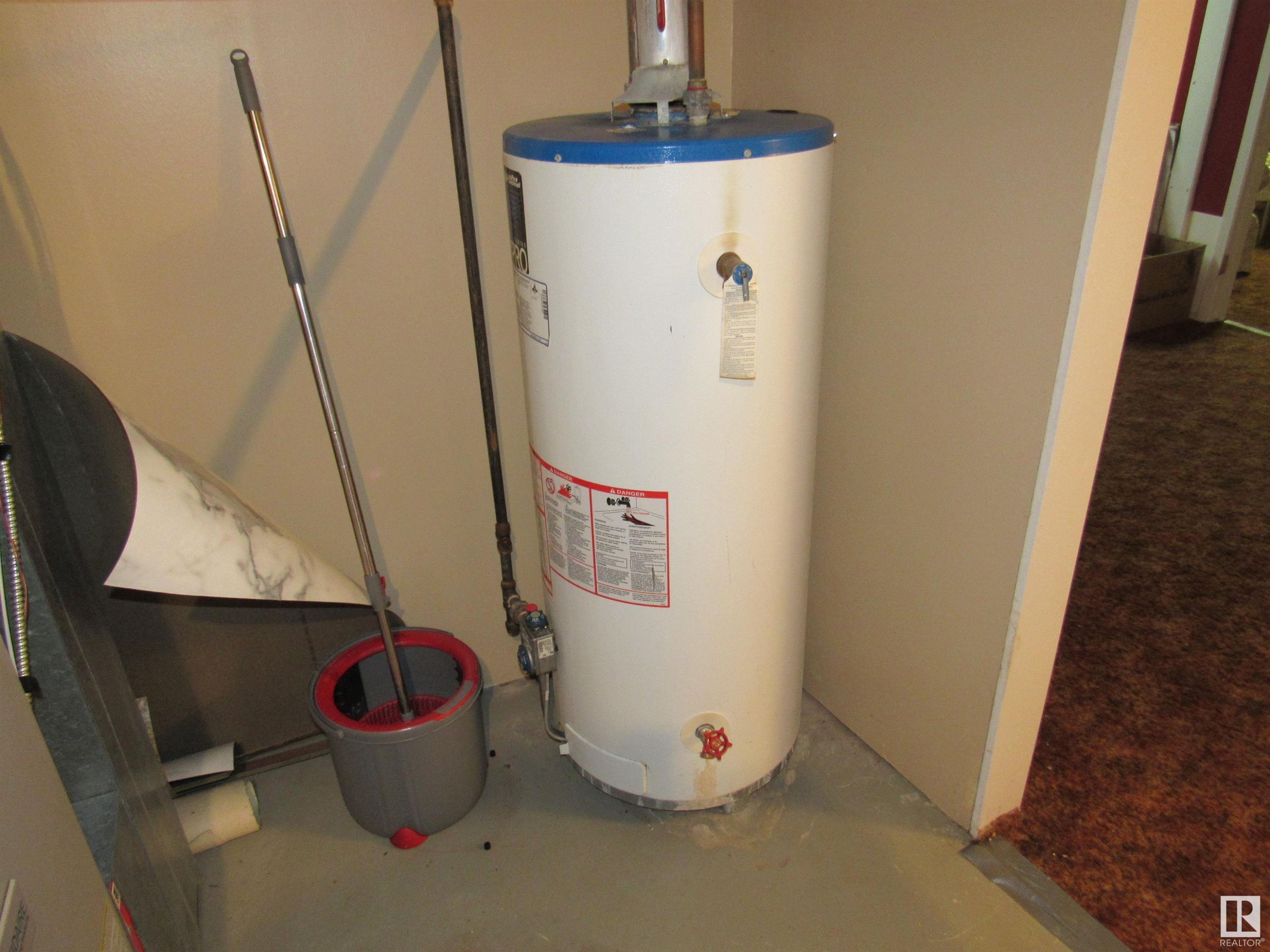 53 Crescent Drive, Fort Assiniboine, AB - Indoor Photo Showing Basement