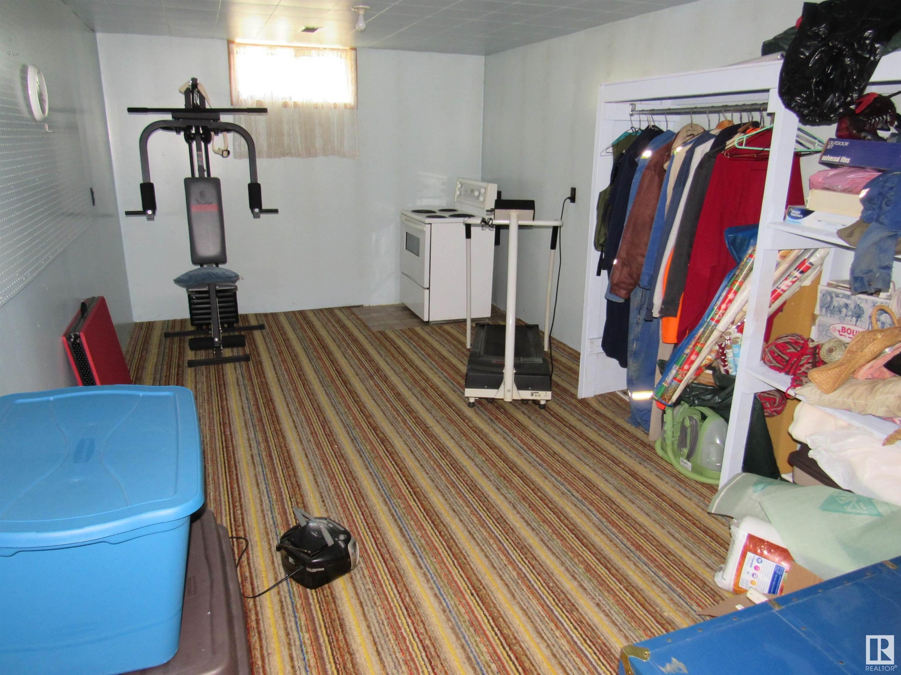 53 Crescent Drive, Fort Assiniboine, AB - Indoor