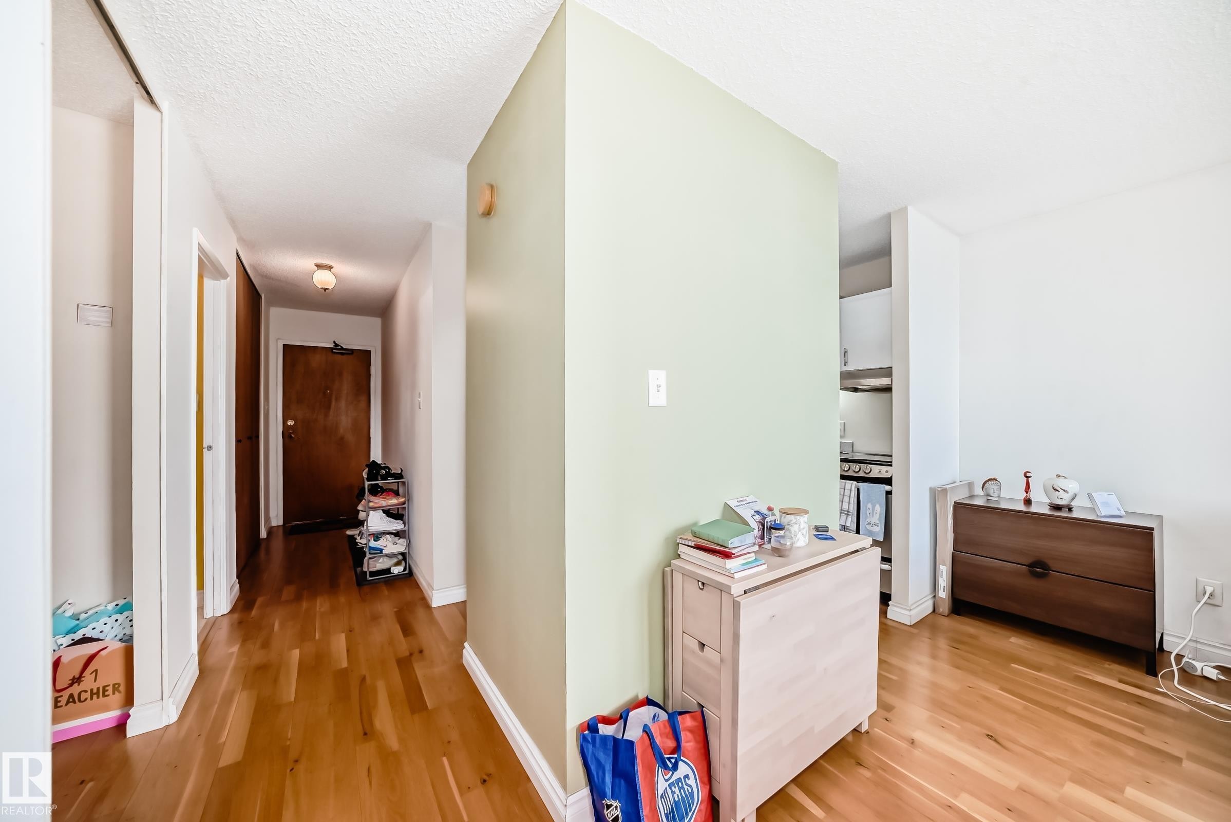 1203 12141 Jasper Avenue, Edmonton, AB - Indoor Photo Showing Other Room