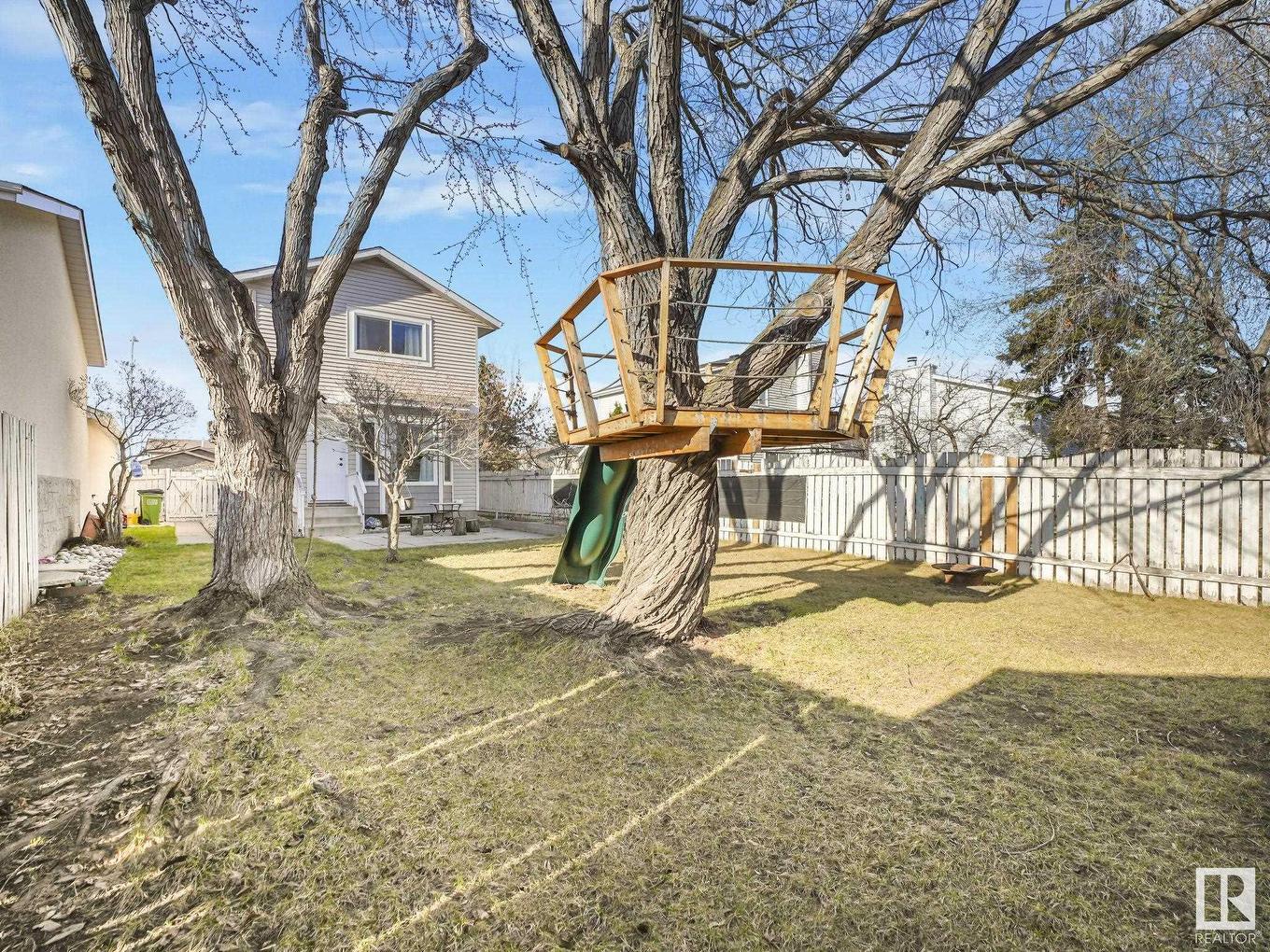 8337 156 Avenue, Edmonton, AB - Outdoor