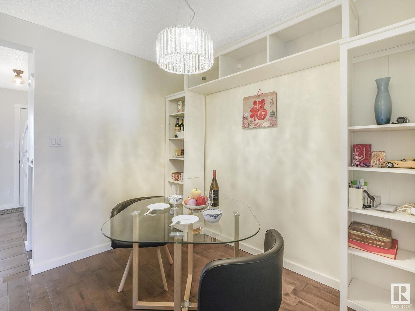 8337 156 Avenue, Edmonton, AB - Indoor Photo Showing Dining Room