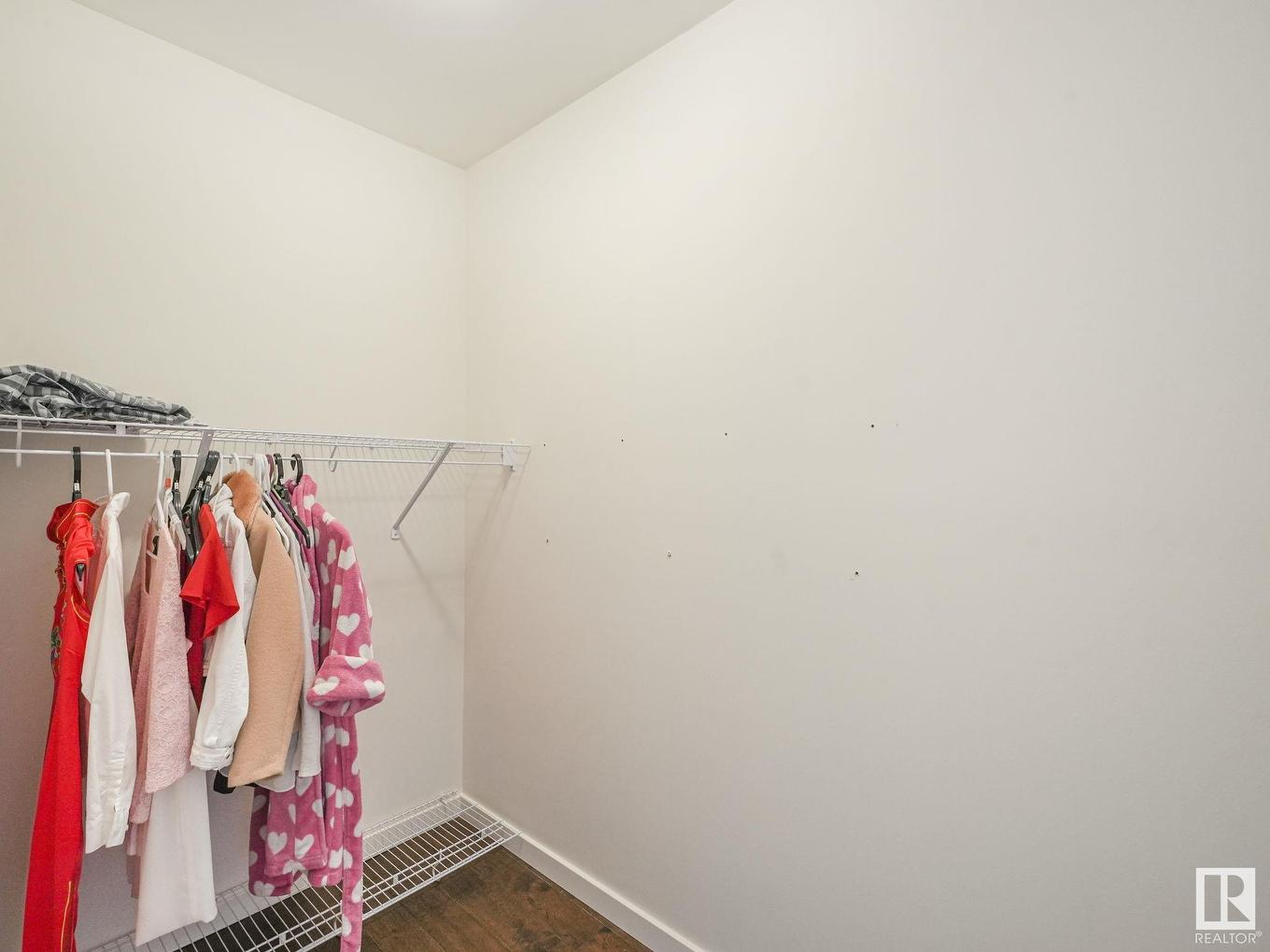 8337 156 Avenue, Edmonton, AB - Indoor With Storage