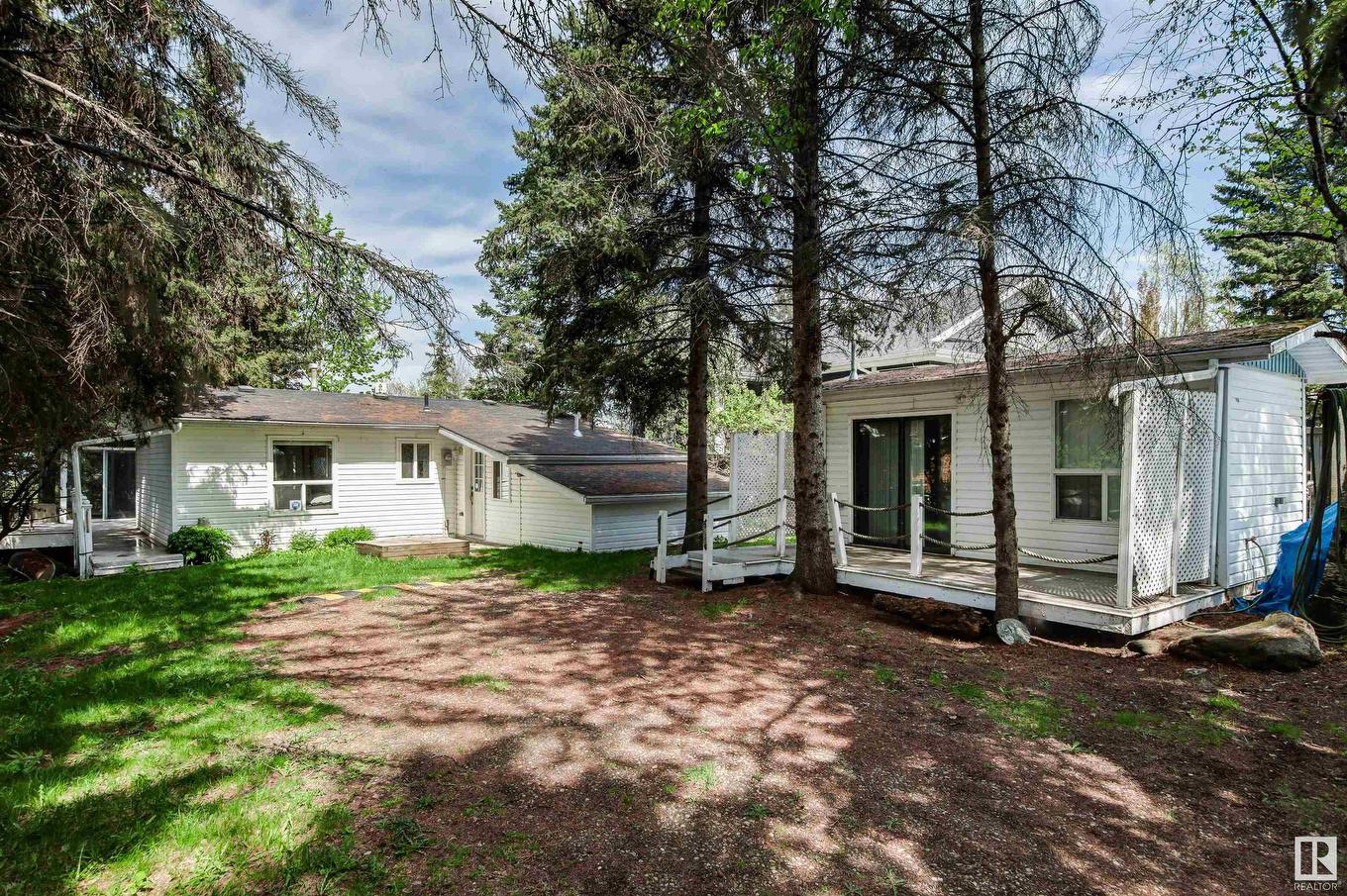32 Marine Drive, Rural Parkland County, AB - Outdoor