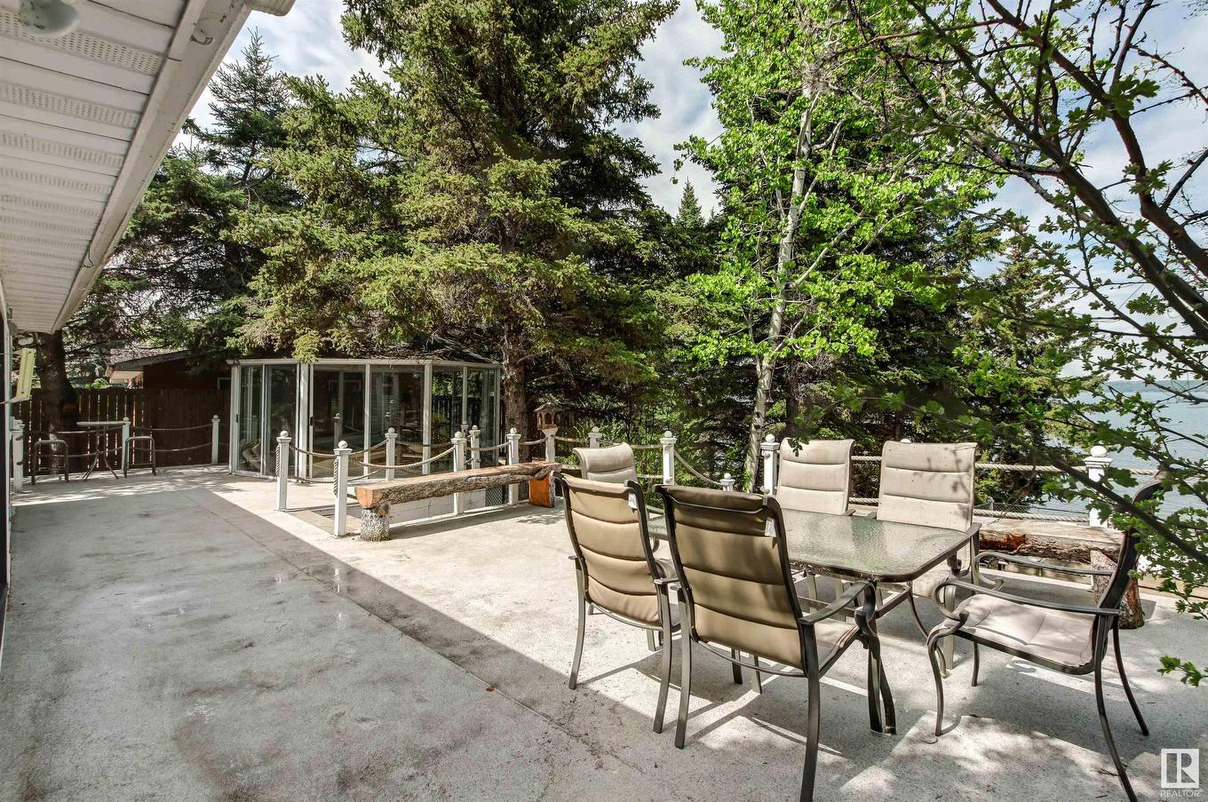 32 Marine Drive, Rural Parkland County, AB - Outdoor