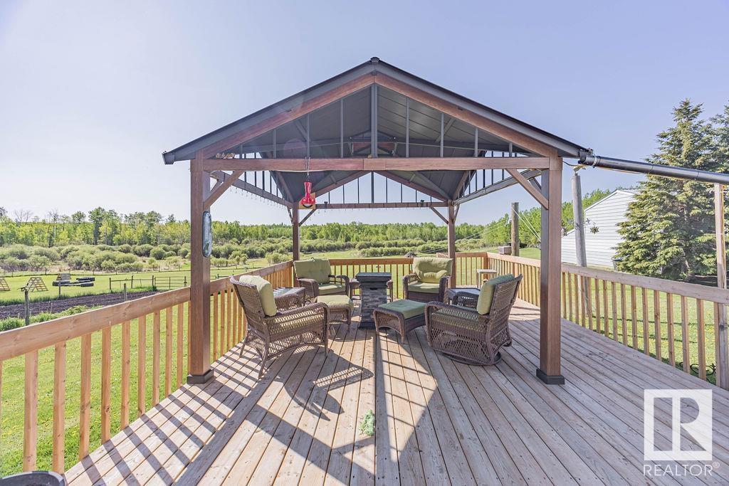 58031 Range Road 21, Rural Barrhead County, AB - Outdoor With Deck Patio Veranda With Exterior