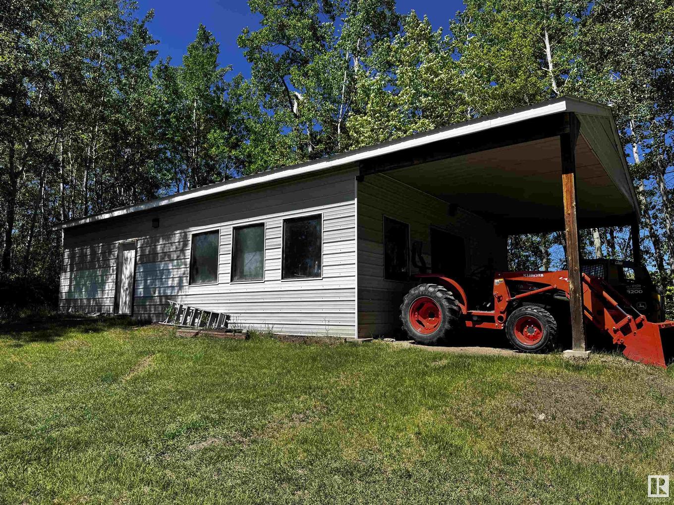 58031 Range Road 21, Rural Barrhead County, AB - Outdoor