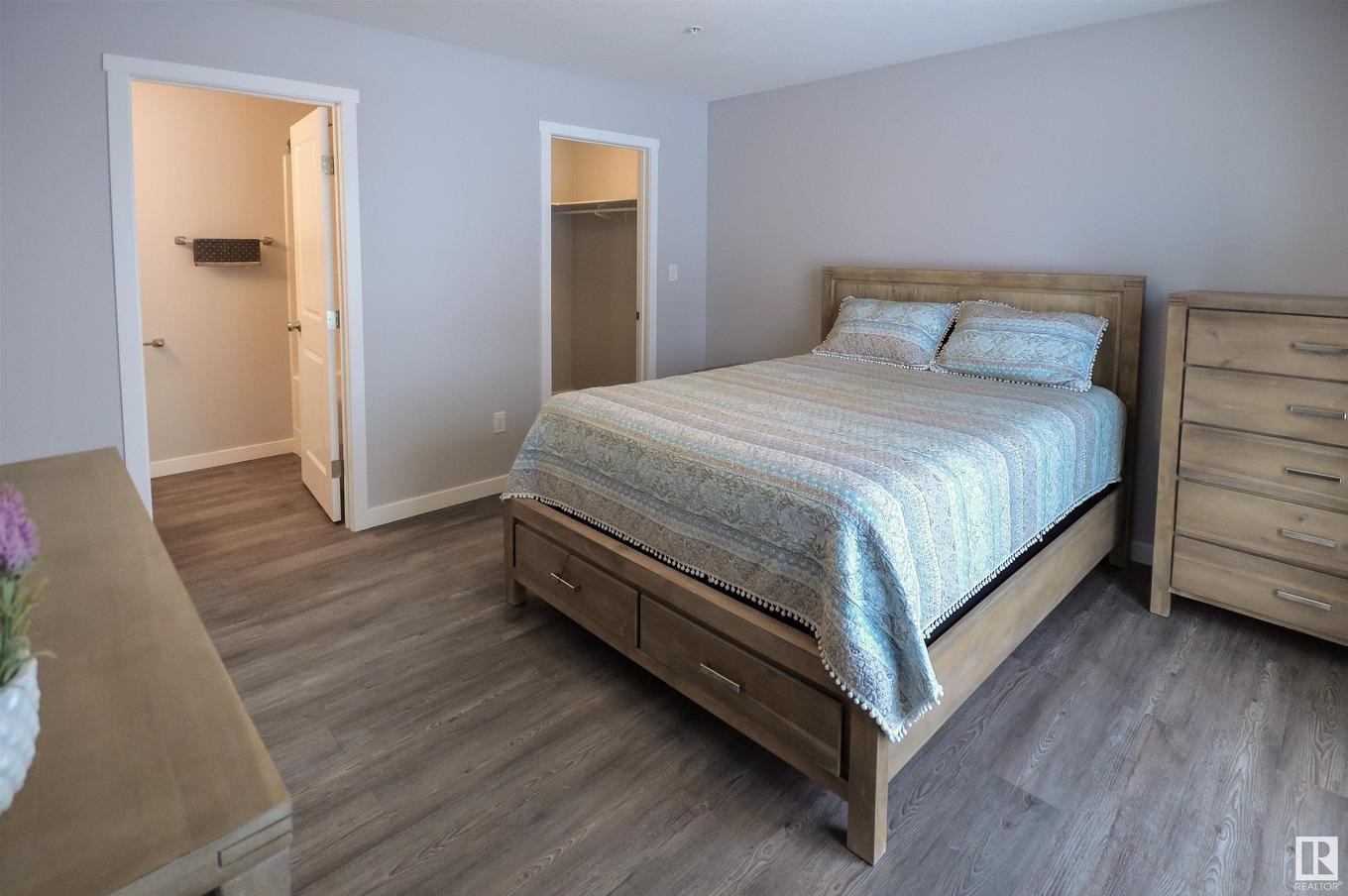 101 4110 43 Avenue, Bonnyville Town, AB - Indoor Photo Showing Bedroom