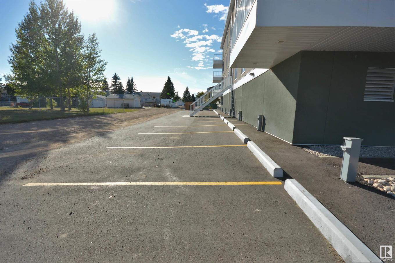 101 4110 43 Avenue, Bonnyville Town, AB - Outdoor