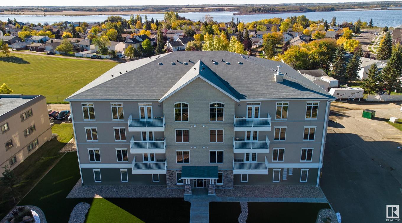 101 4110 43 Avenue, Bonnyville Town, AB - Outdoor With Body Of Water