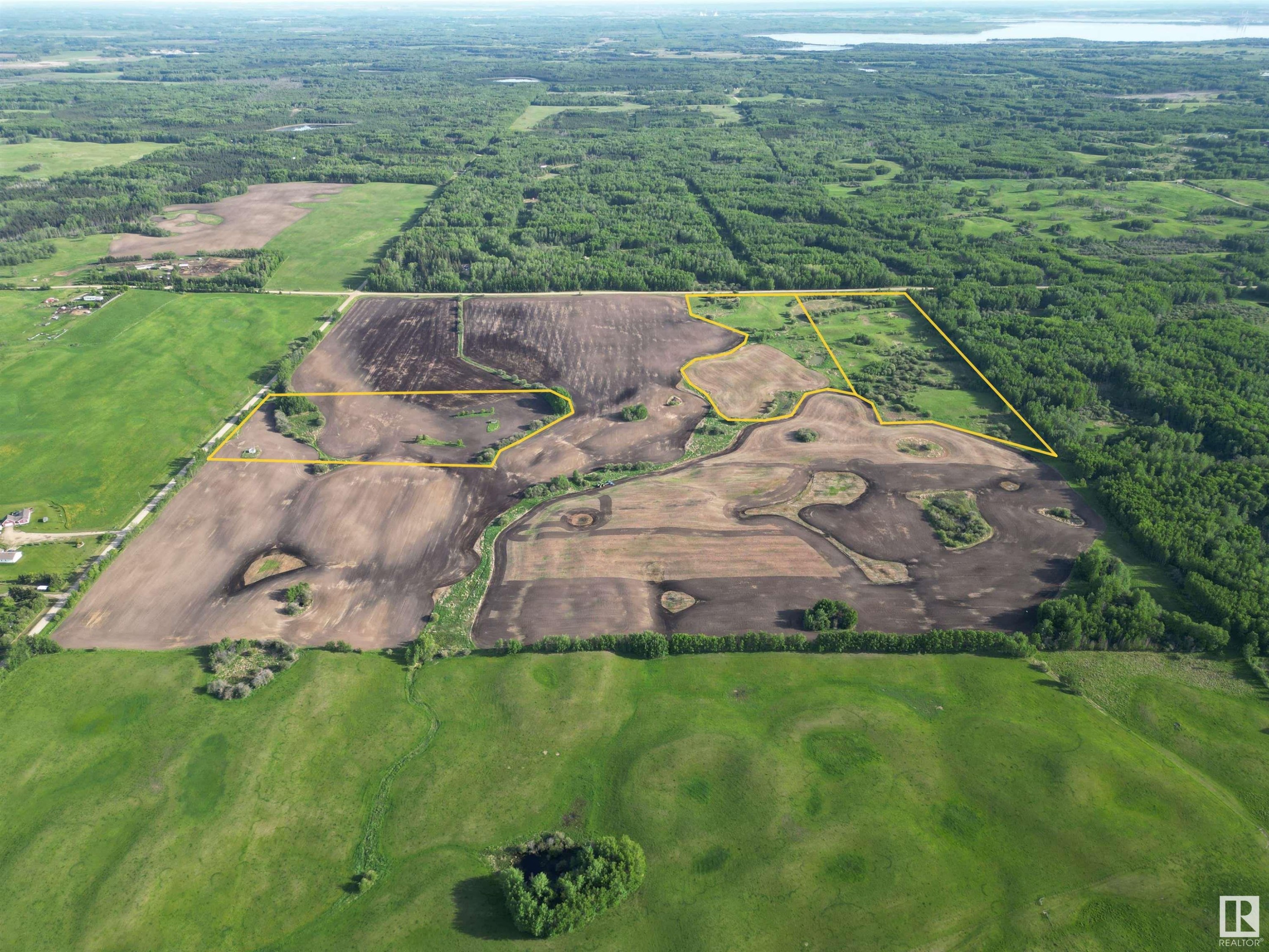 Twp. Rd. 540 Rge. Rd. 35, Rural Lac Ste. Anne County, AB