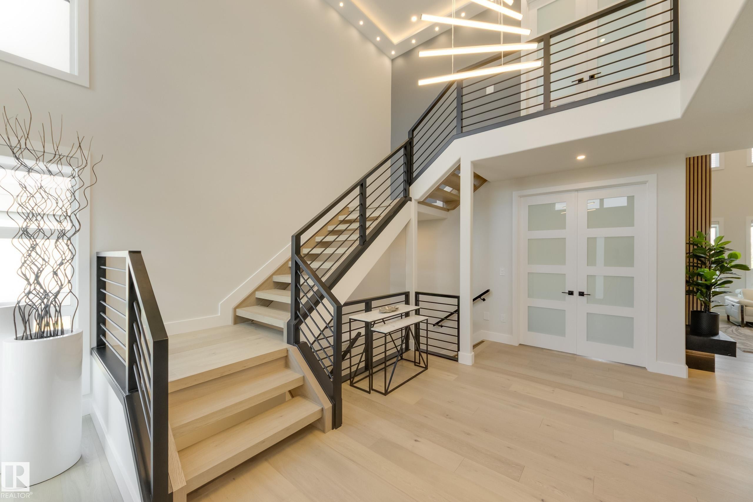 4111 Whispering River Dr. Drive, Edmonton, AB - Indoor Photo Showing Other Room
