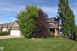 4903 58 Street Barrhead, AB T7N 1N8