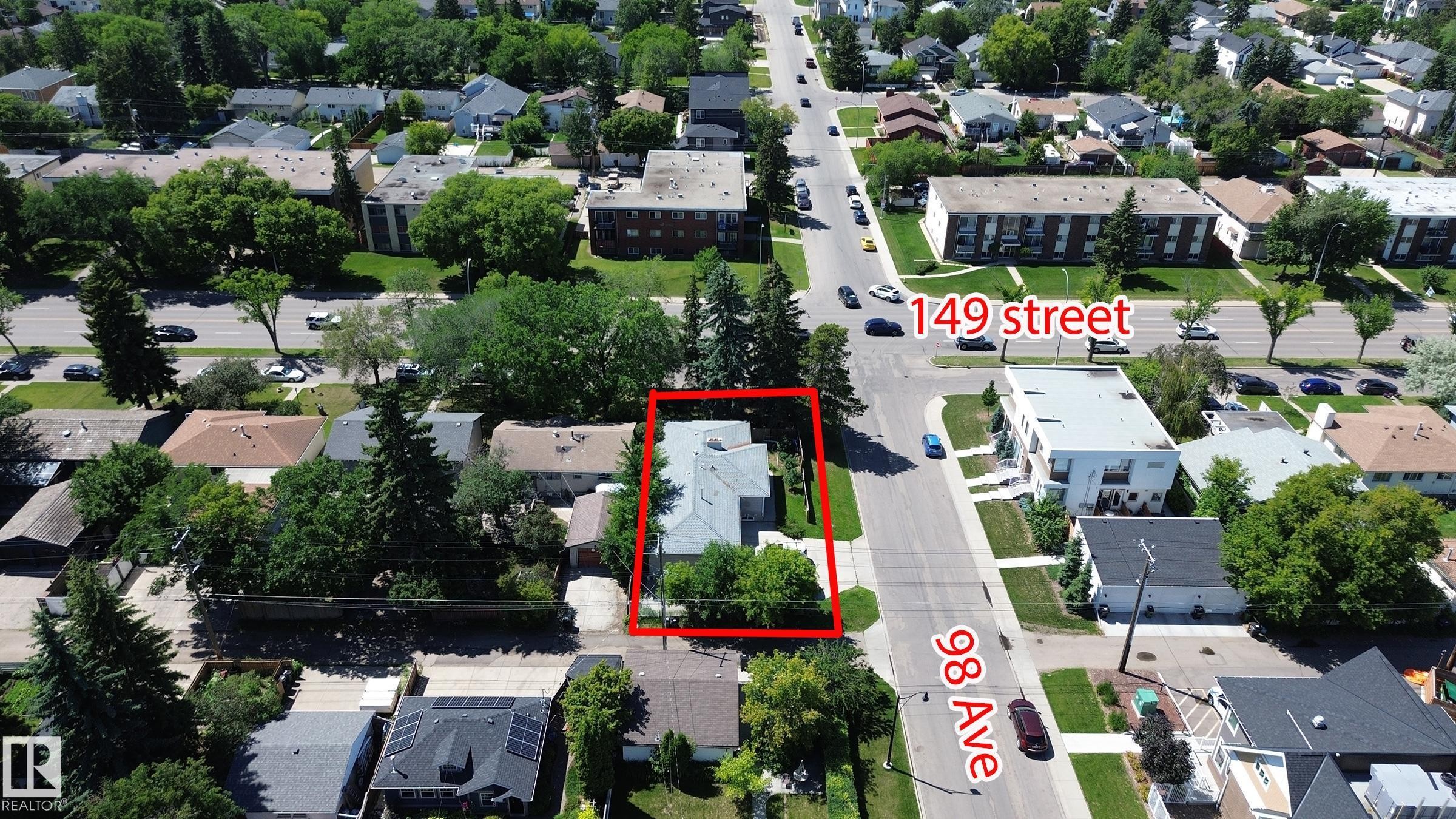 14807 98 Avenue, Edmonton, AB - Outdoor With View