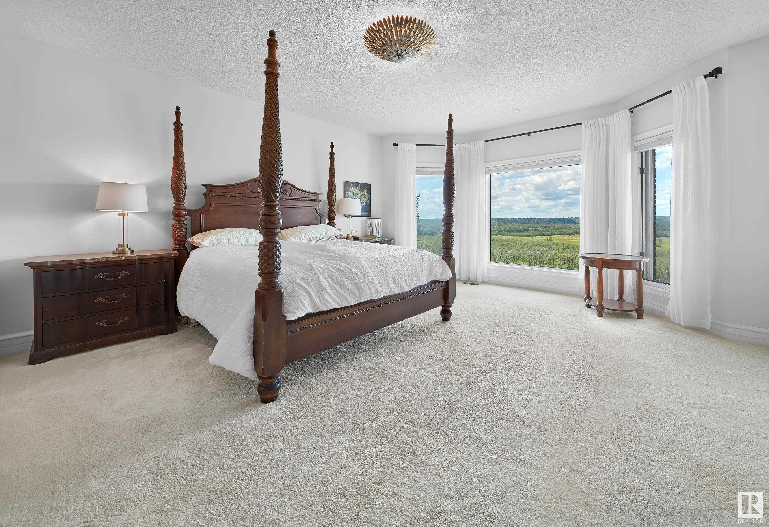 4804 154 Street, Edmonton, AB - Indoor Photo Showing Bedroom