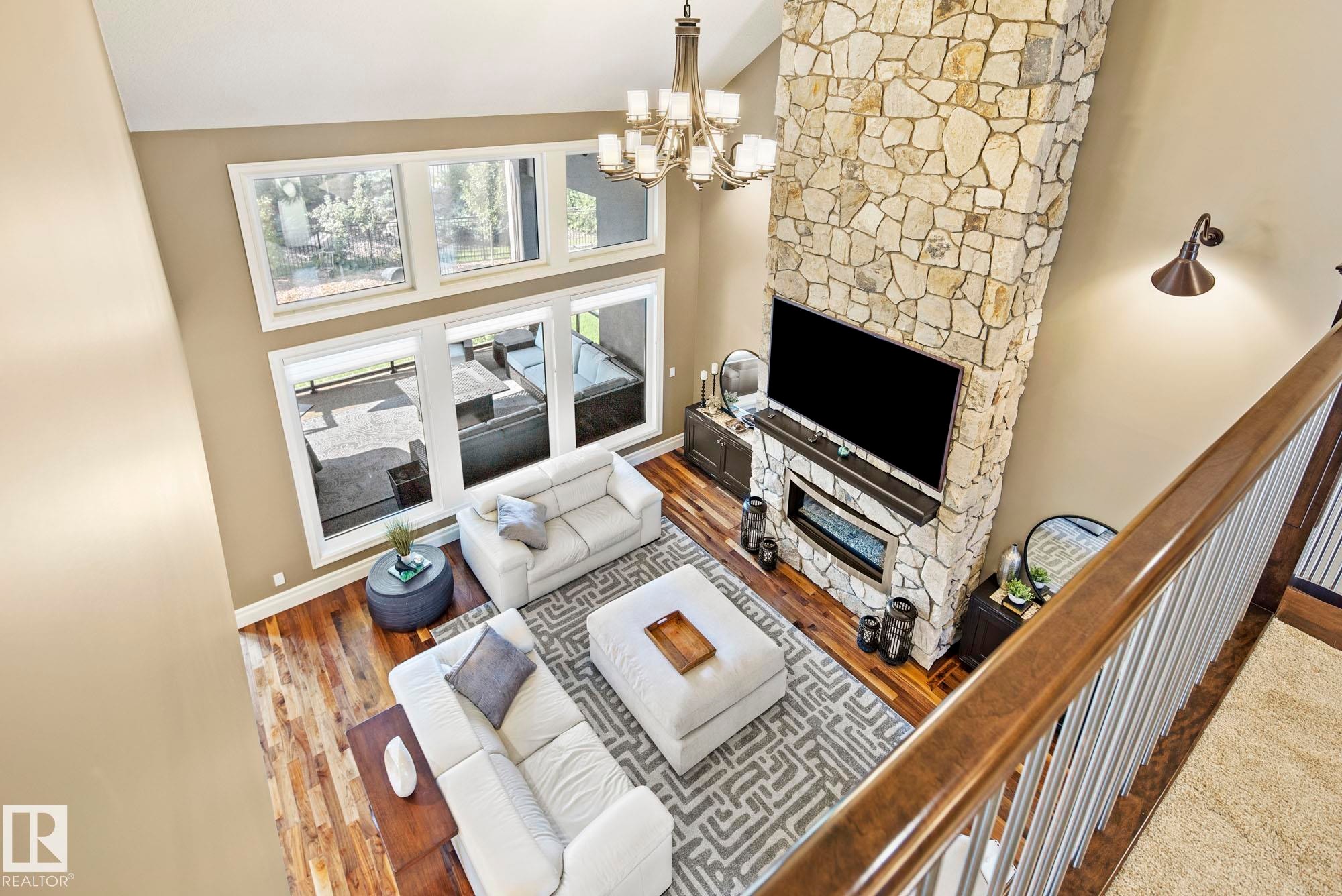 2767 Wheaton Drive, Edmonton, AB - Indoor With Fireplace