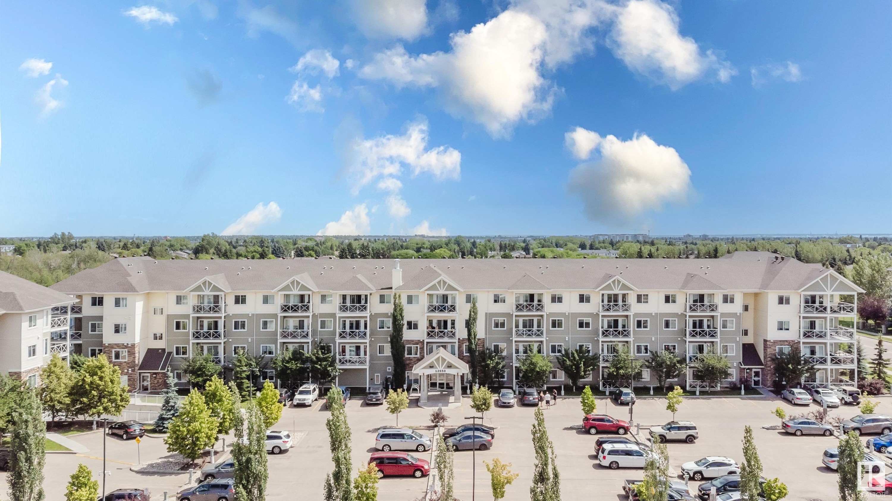 415 12650 142 Avenue, Edmonton, AB - Outdoor With View