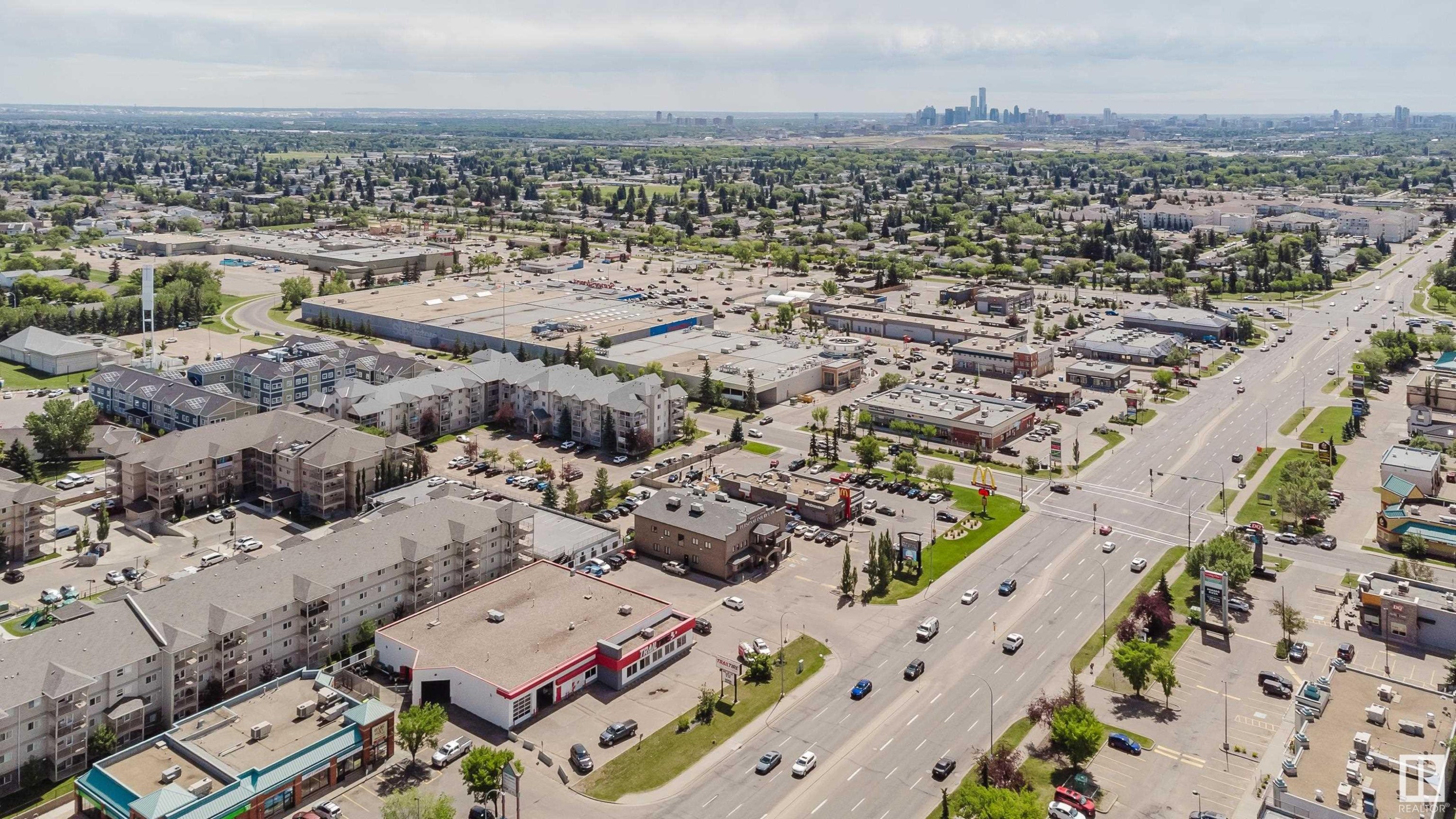 415 12650 142 Avenue, Edmonton, AB - Outdoor With View