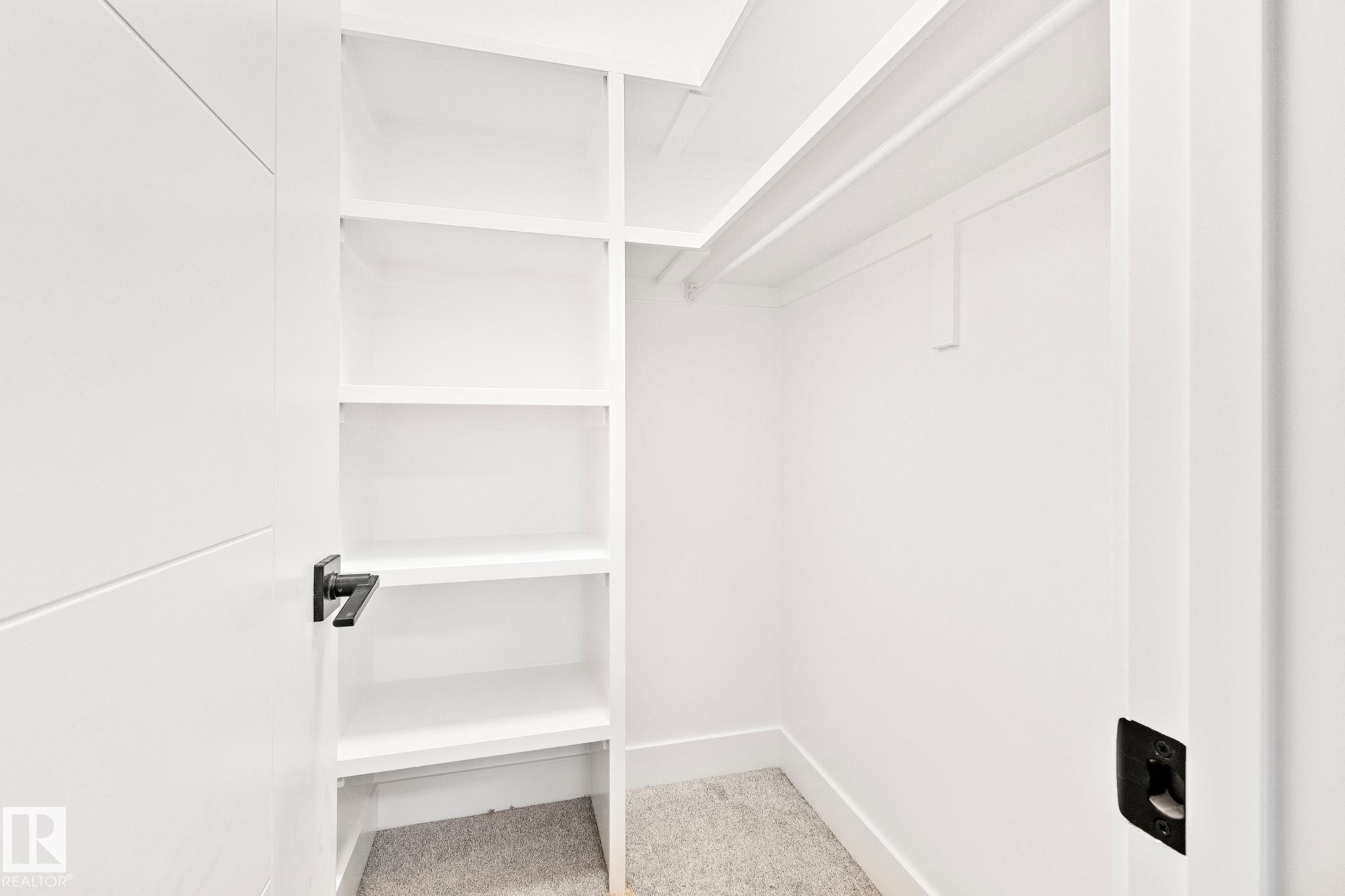 11032 128 Street, Edmonton, AB - Indoor With Storage