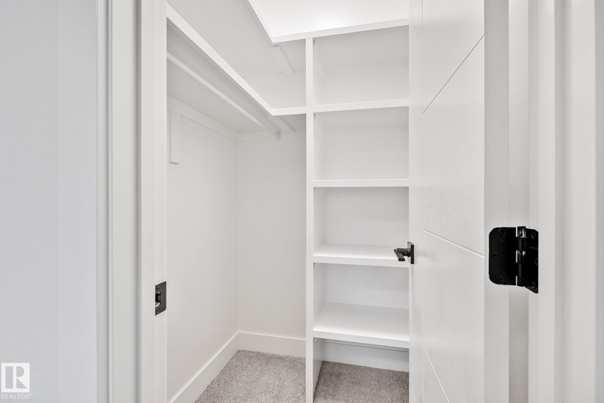 11032 128 Street, Edmonton, AB - Indoor With Storage