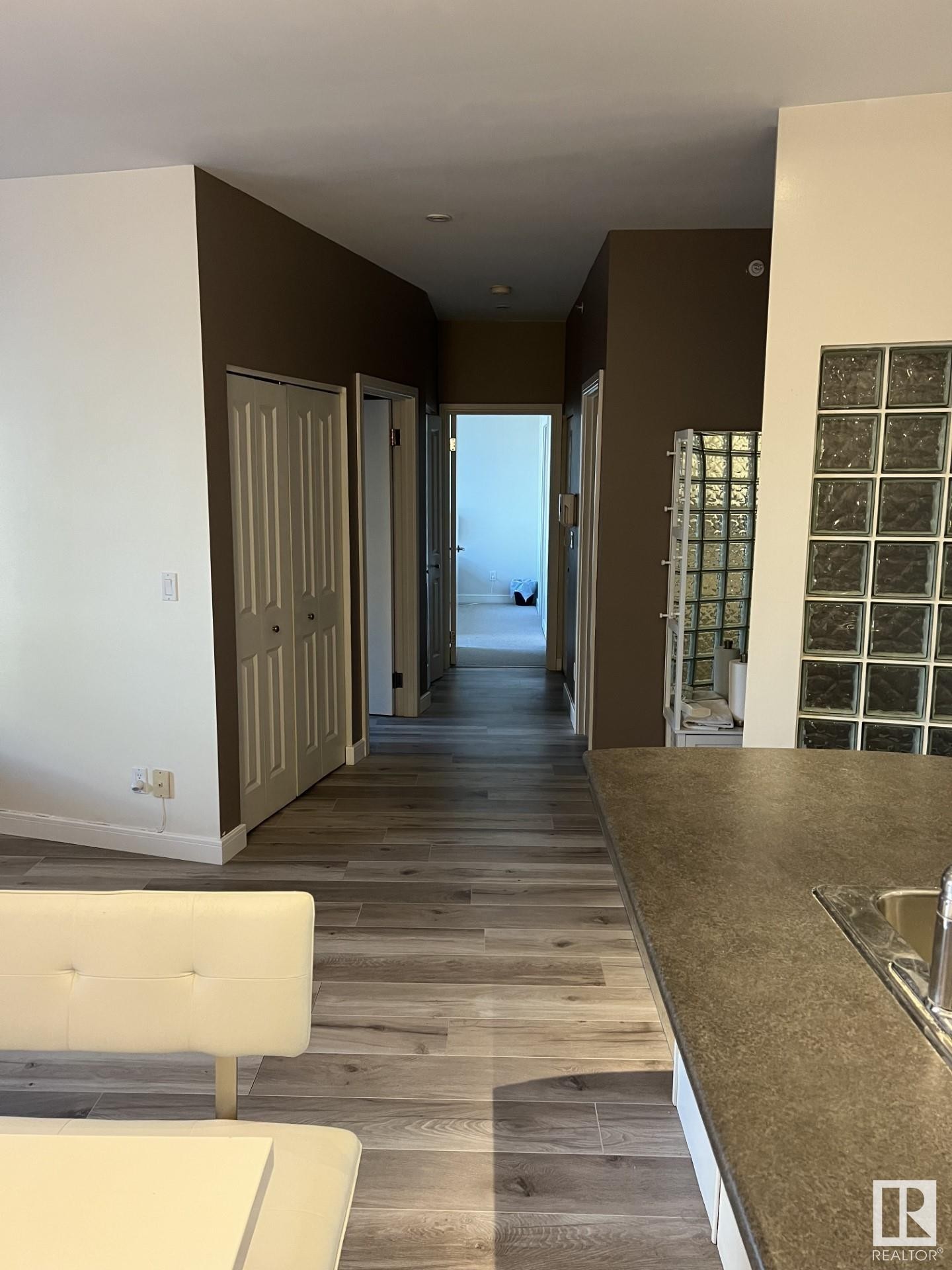 405 11415 100 Avenue, Edmonton, AB - Indoor Photo Showing Other Room