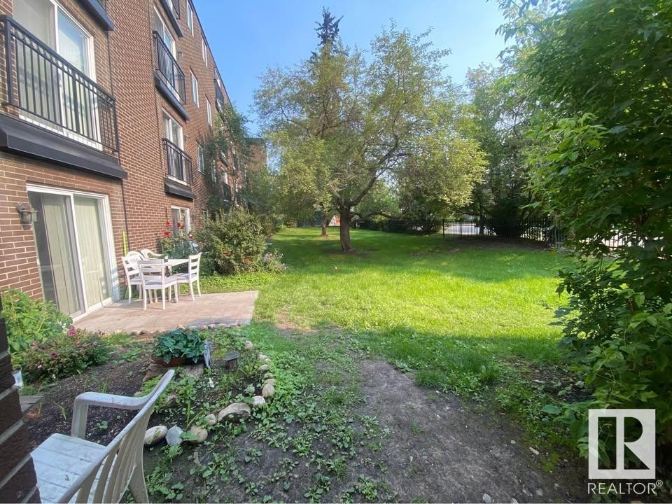 206 10616 156 Street, Edmonton, AB - Outdoor