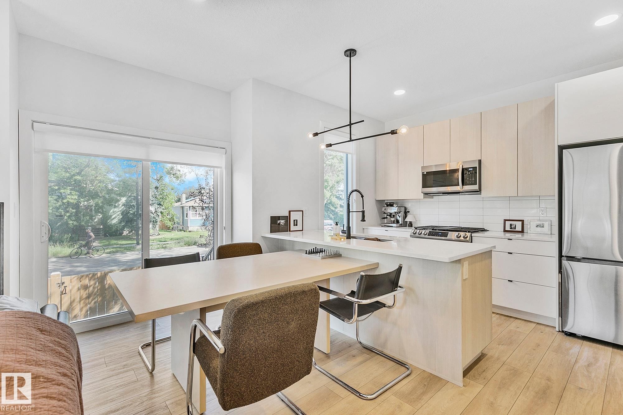 10363 149 Street, Edmonton, AB - Indoor Photo Showing Kitchen With Double Sink