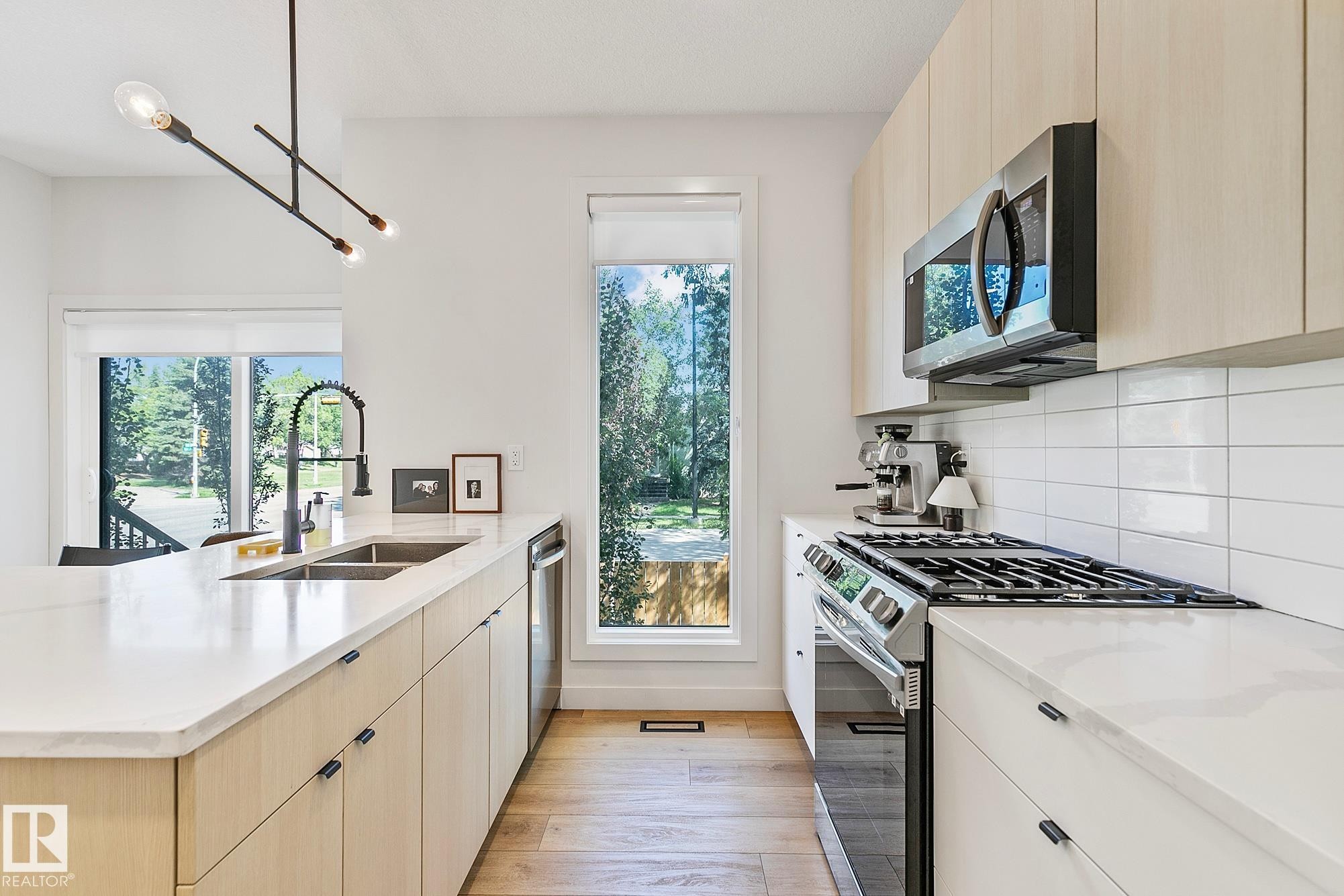 10363 149 Street, Edmonton, AB - Indoor Photo Showing Kitchen With Double Sink
