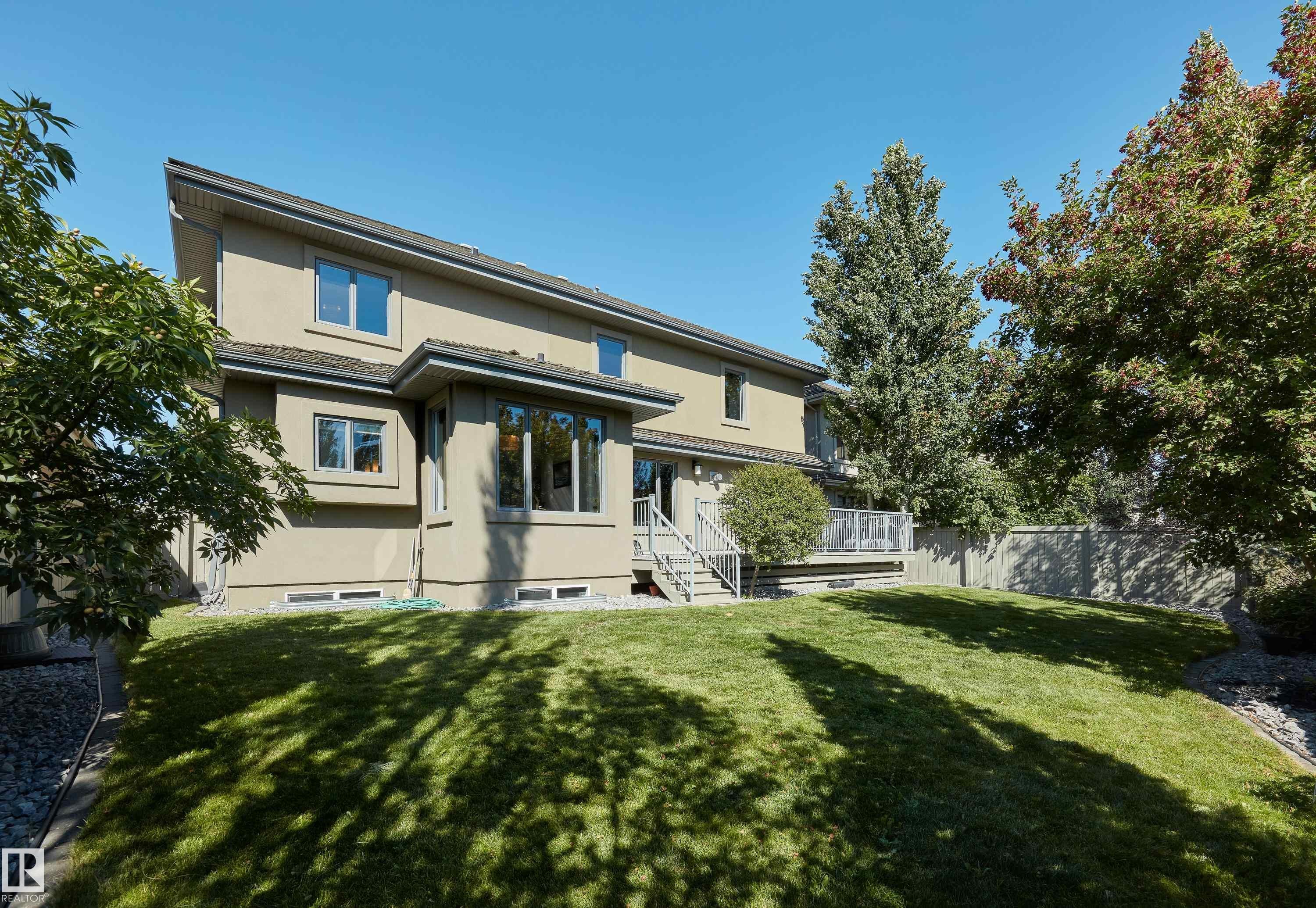 Rear view of house with stucco siding - 4111 Westcliff Heath Heath, Edmonton, AB - Outdoor