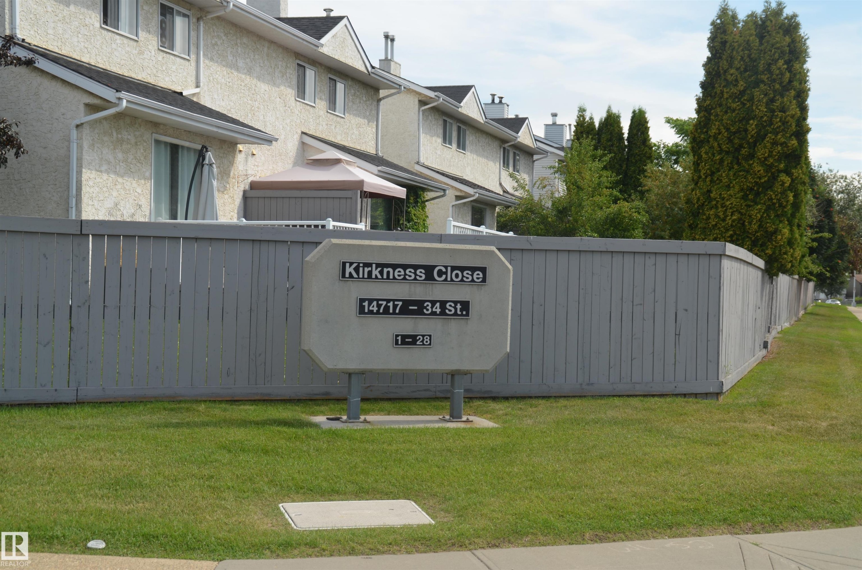 Edmonton, AB - Outdoor