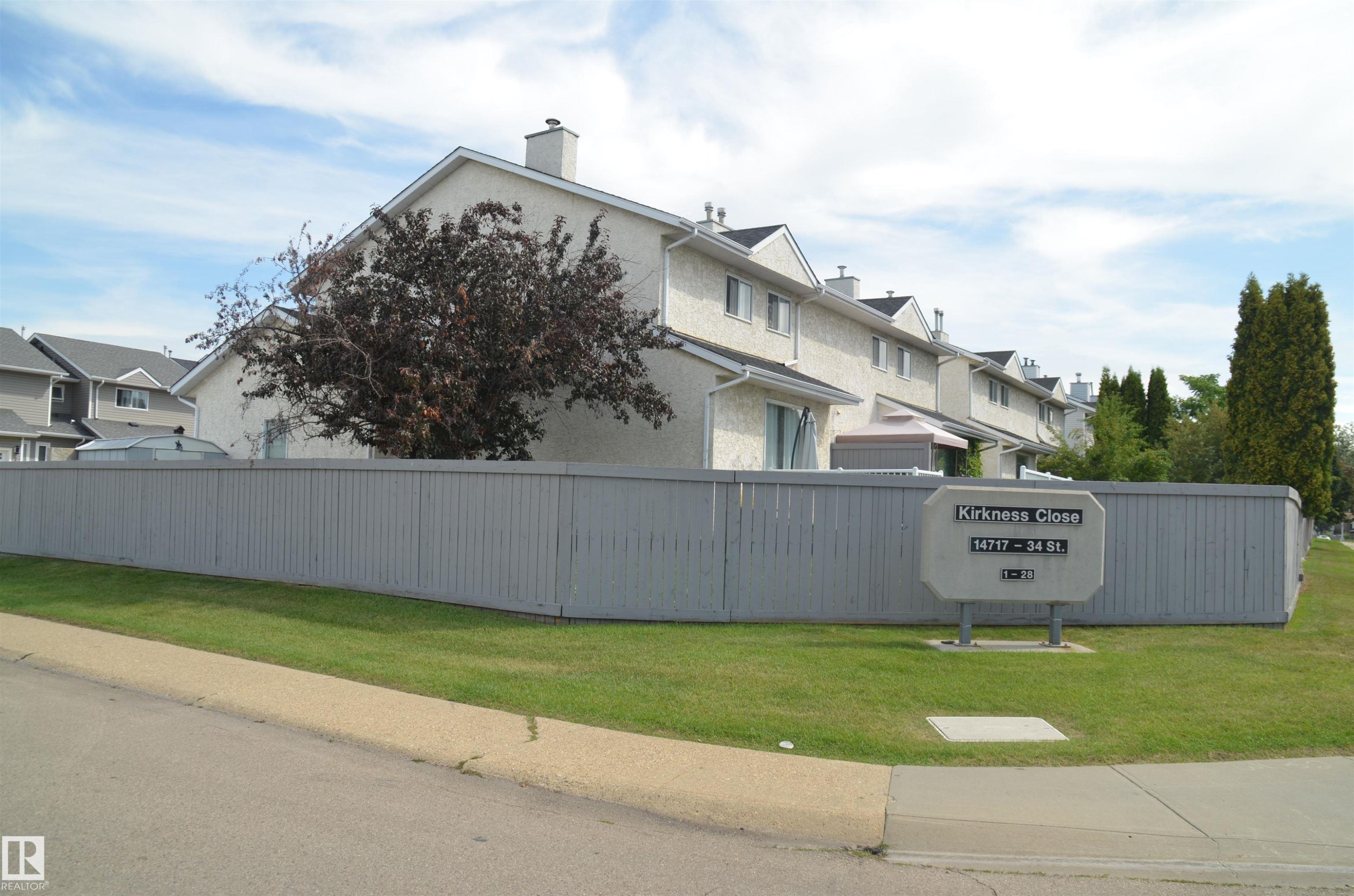 Edmonton, AB - Outdoor