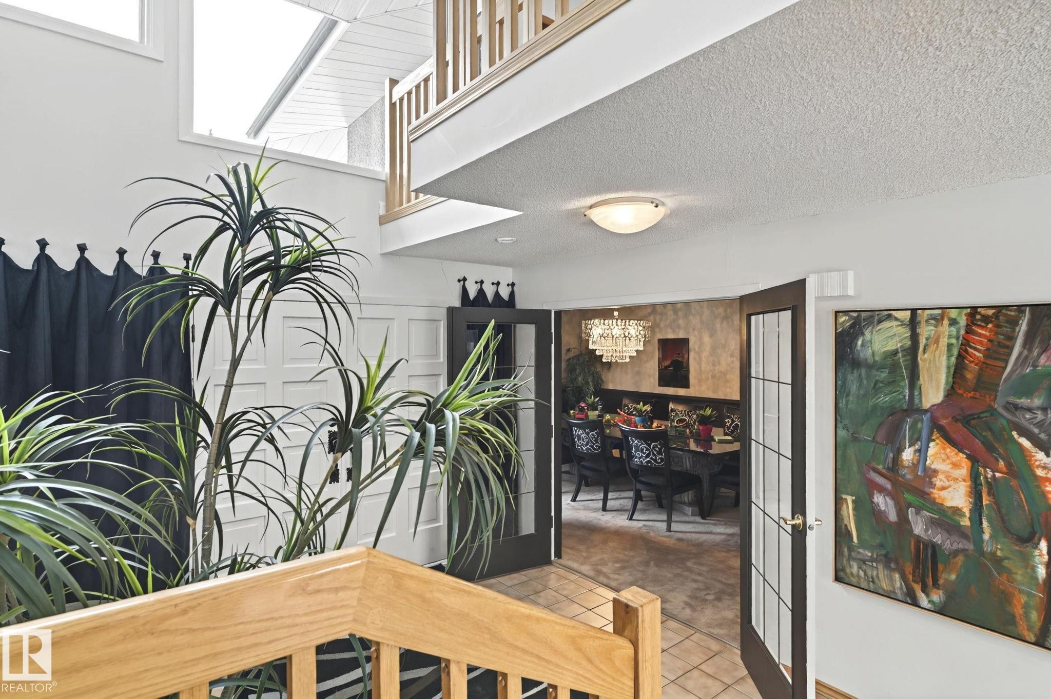 23 Westbrook Drive, Edmonton, AB - Indoor Photo Showing Other Room