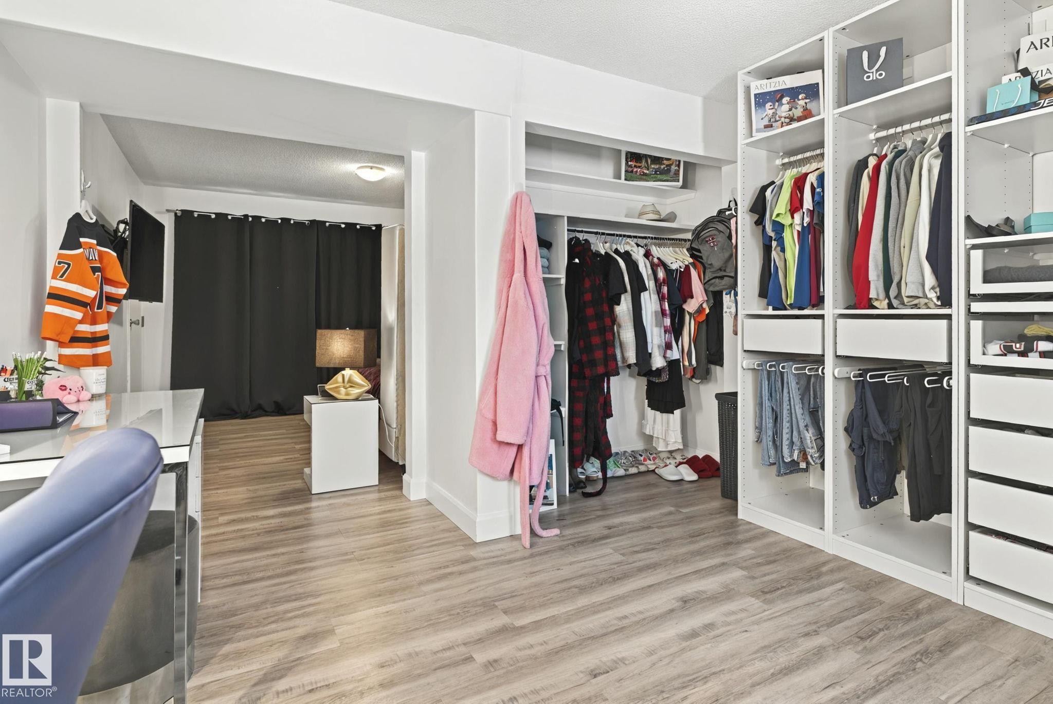 23 Westbrook Drive, Edmonton, AB - Indoor With Storage