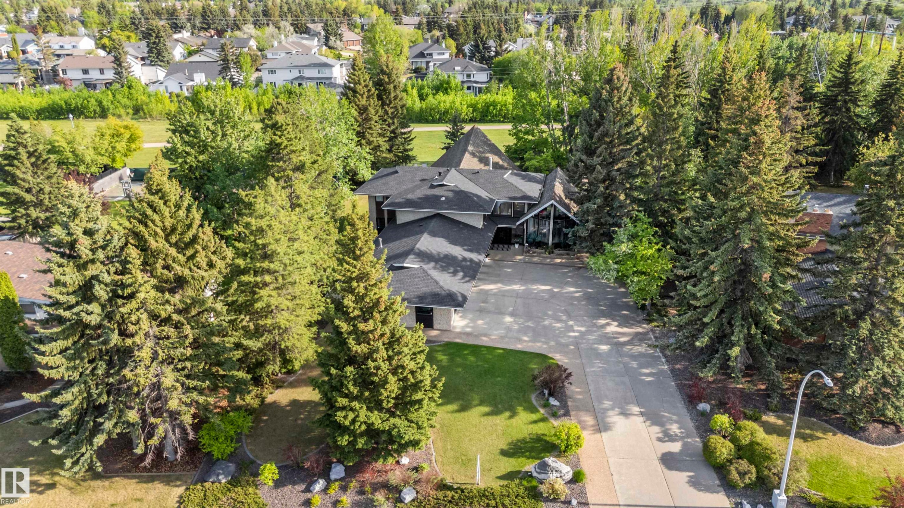 23 Westbrook Drive, Edmonton, AB - Outdoor With View