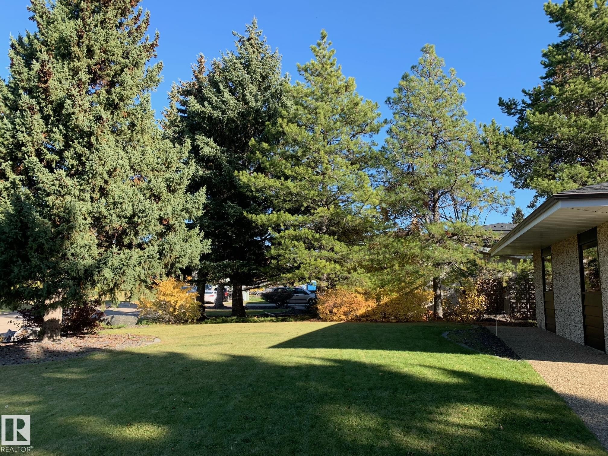23 Westbrook Drive, Edmonton, AB - Outdoor