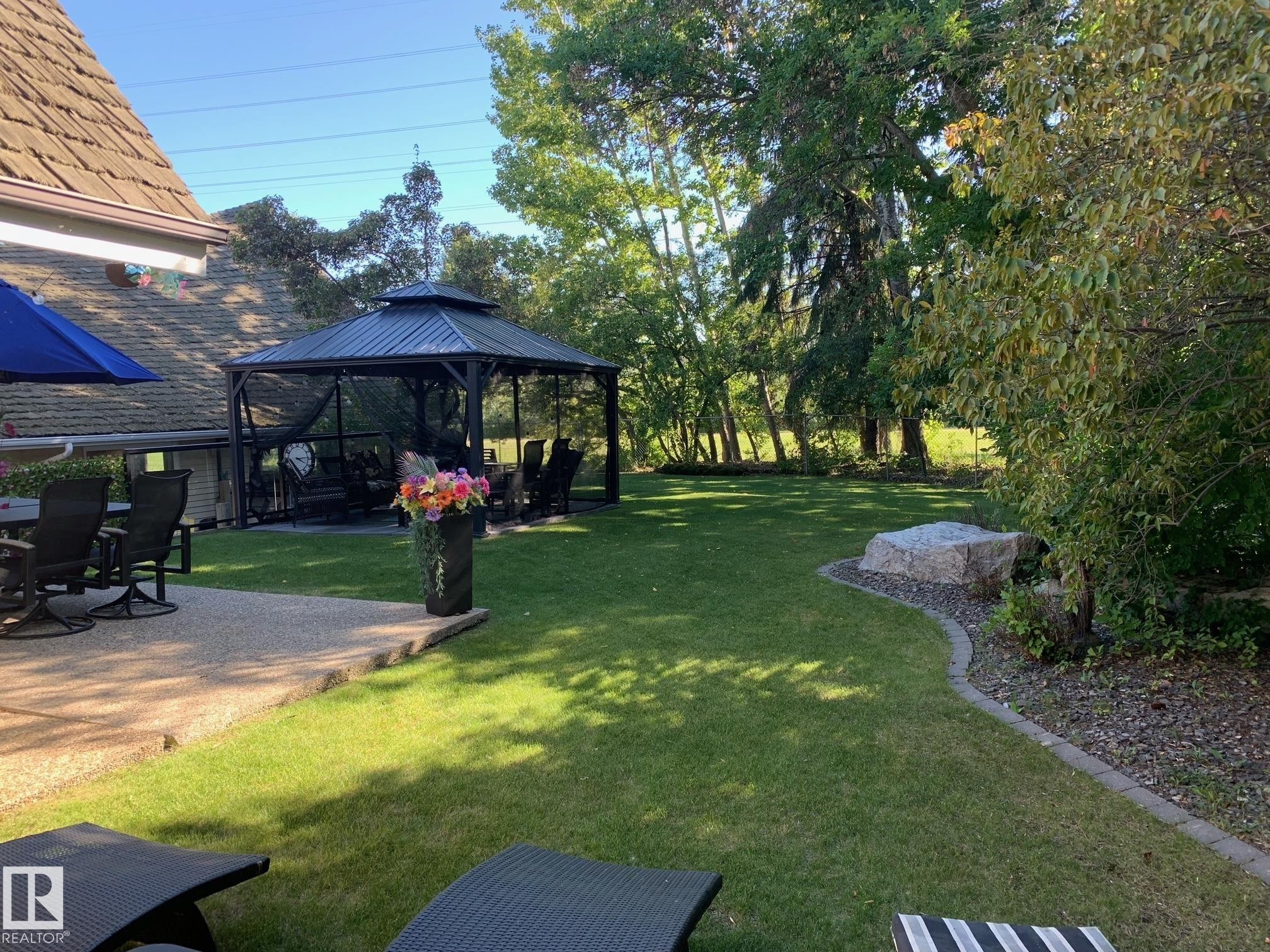 23 Westbrook Drive, Edmonton, AB - Outdoor With Backyard