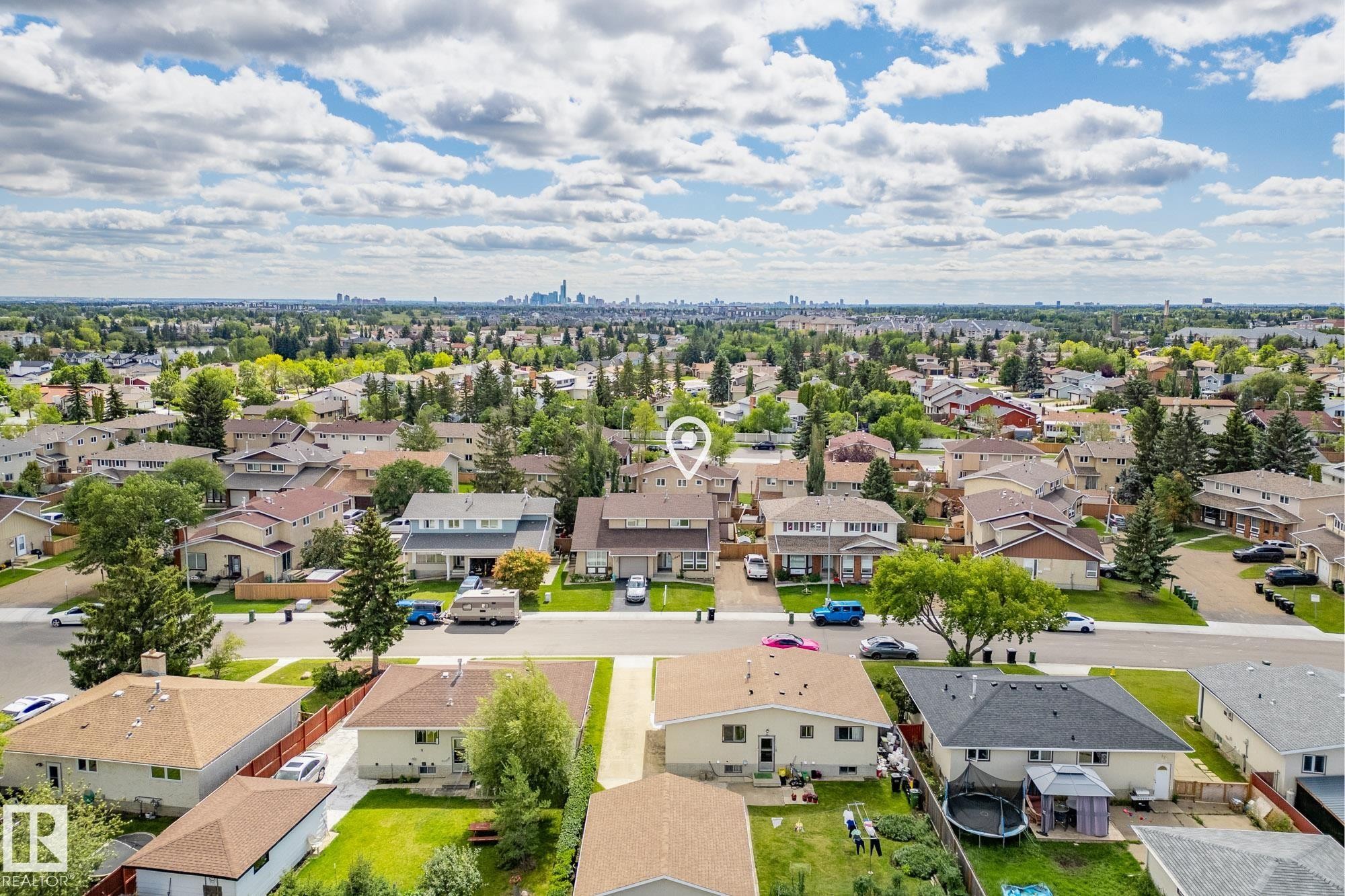 11005 162A Avenue, Edmonton, AB - Outdoor With View