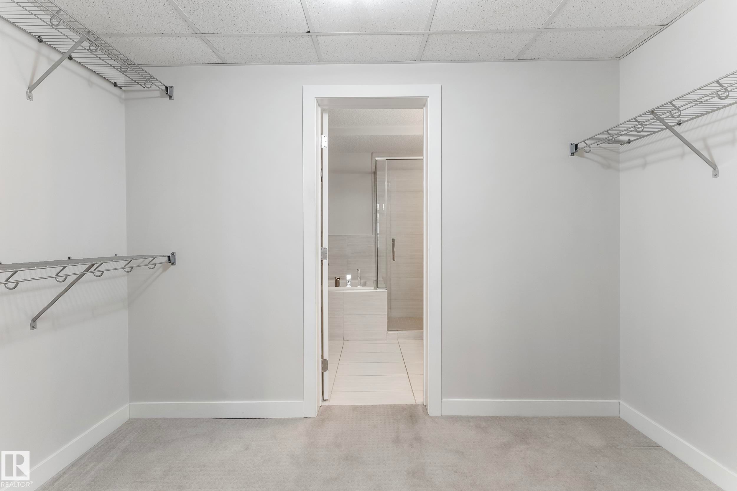 810 5151 Windermere Boulevard, Edmonton, AB - Indoor With Storage